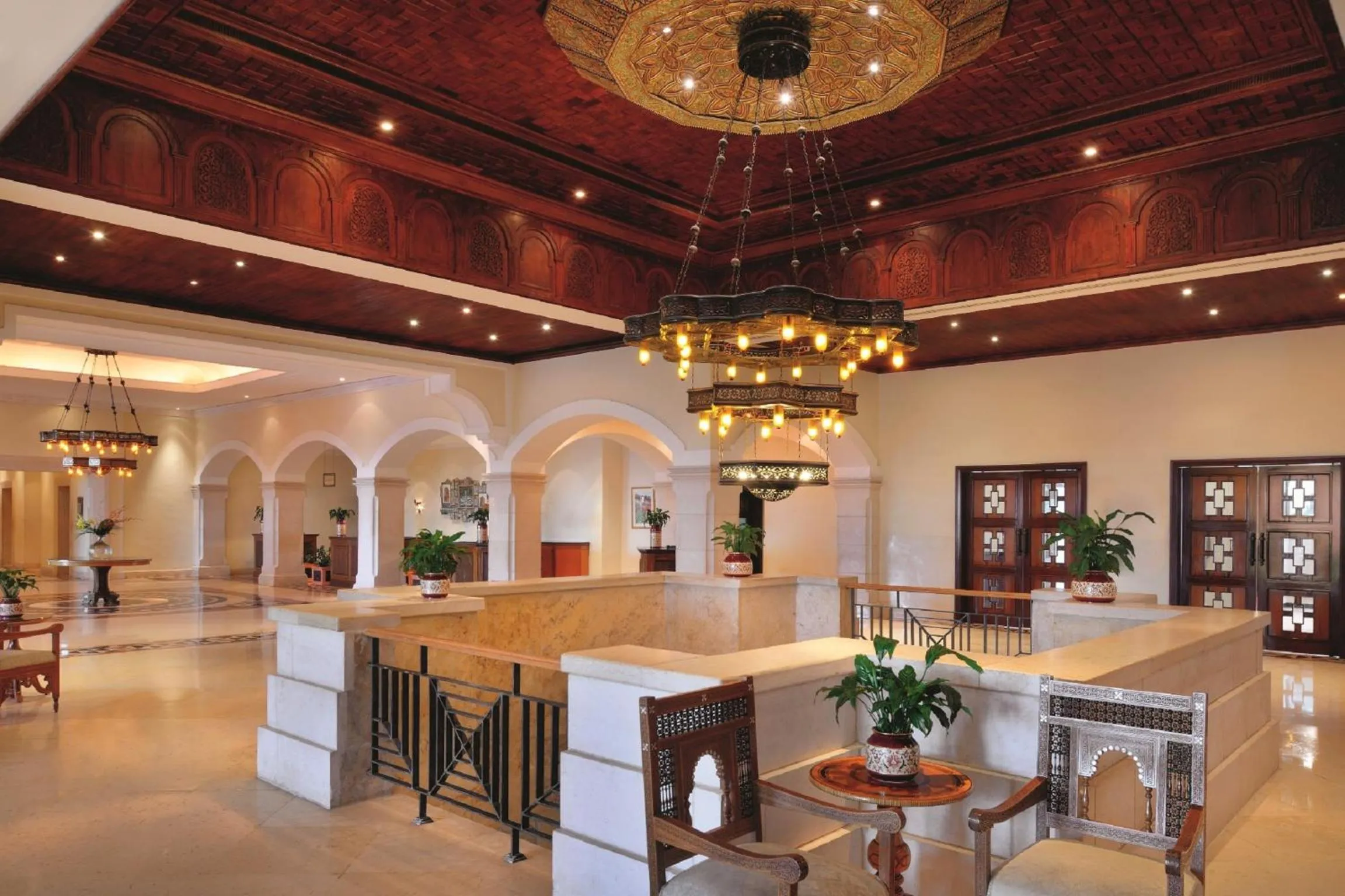 Lobby or reception in Mövenpick Resort & Spa Dead Sea