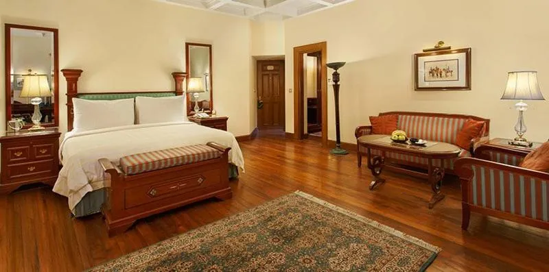 Bed in The Oberoi Cecil