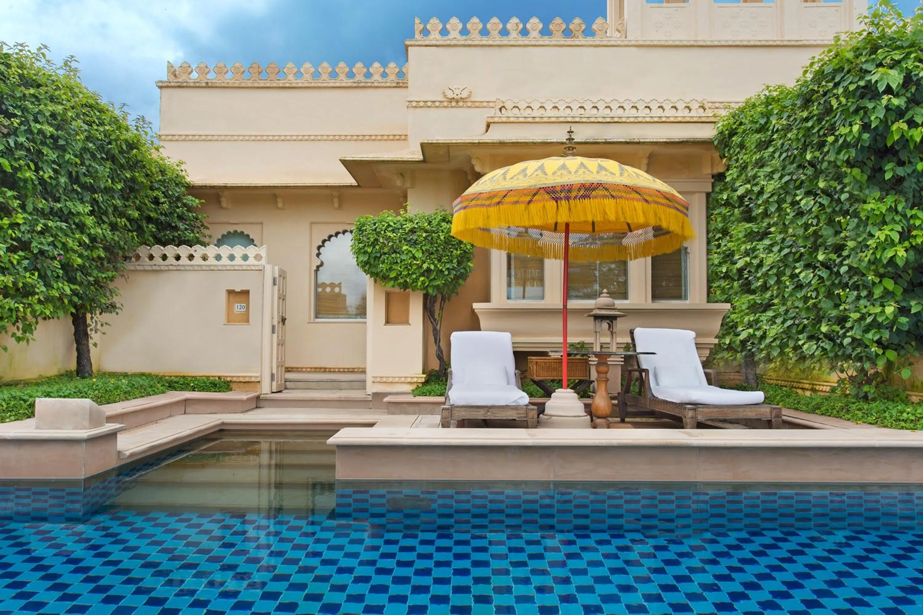 Swimming pool in The Oberoi Udaivilas Udaipur