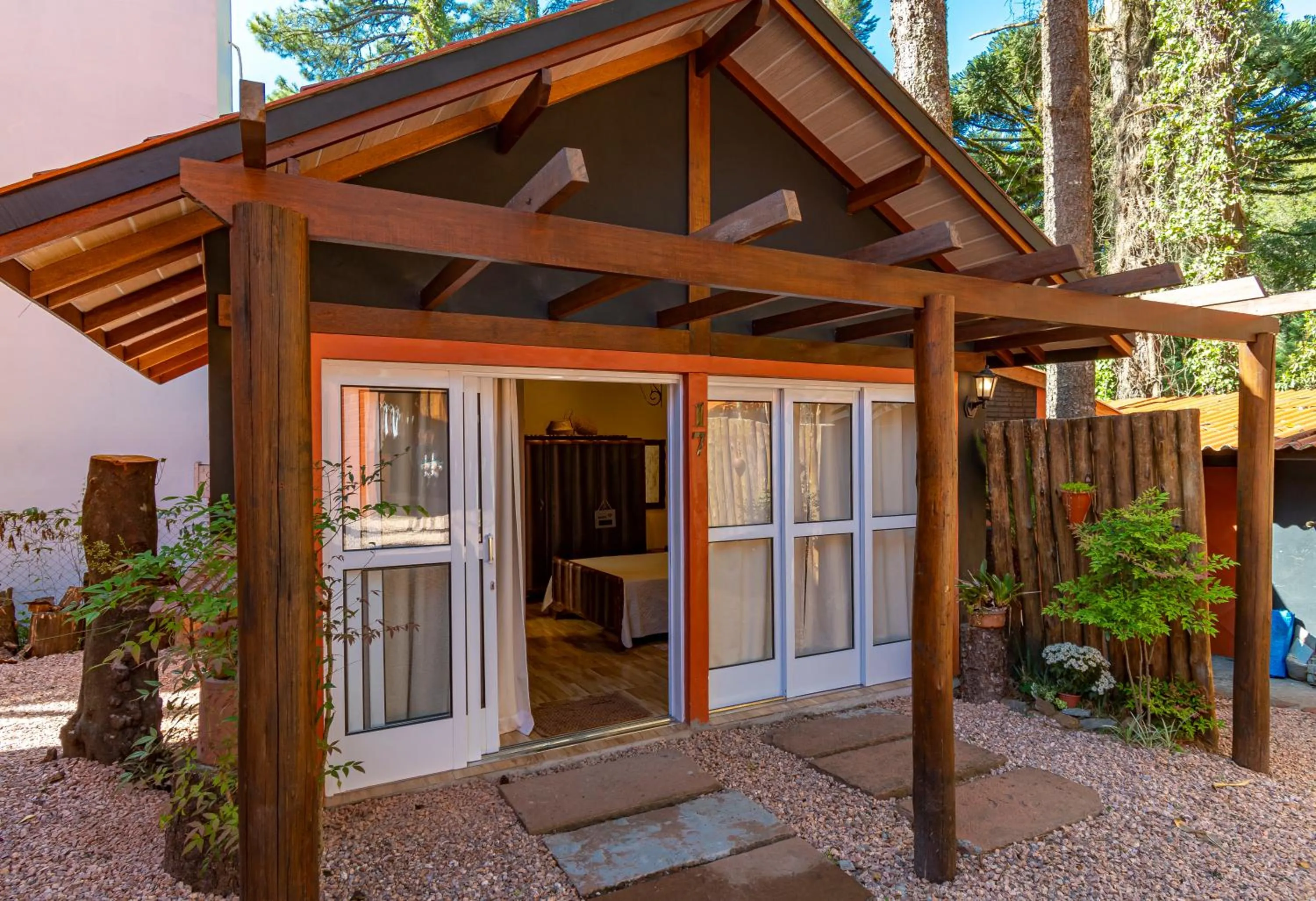 Facade/entrance in Pousada Vila 505