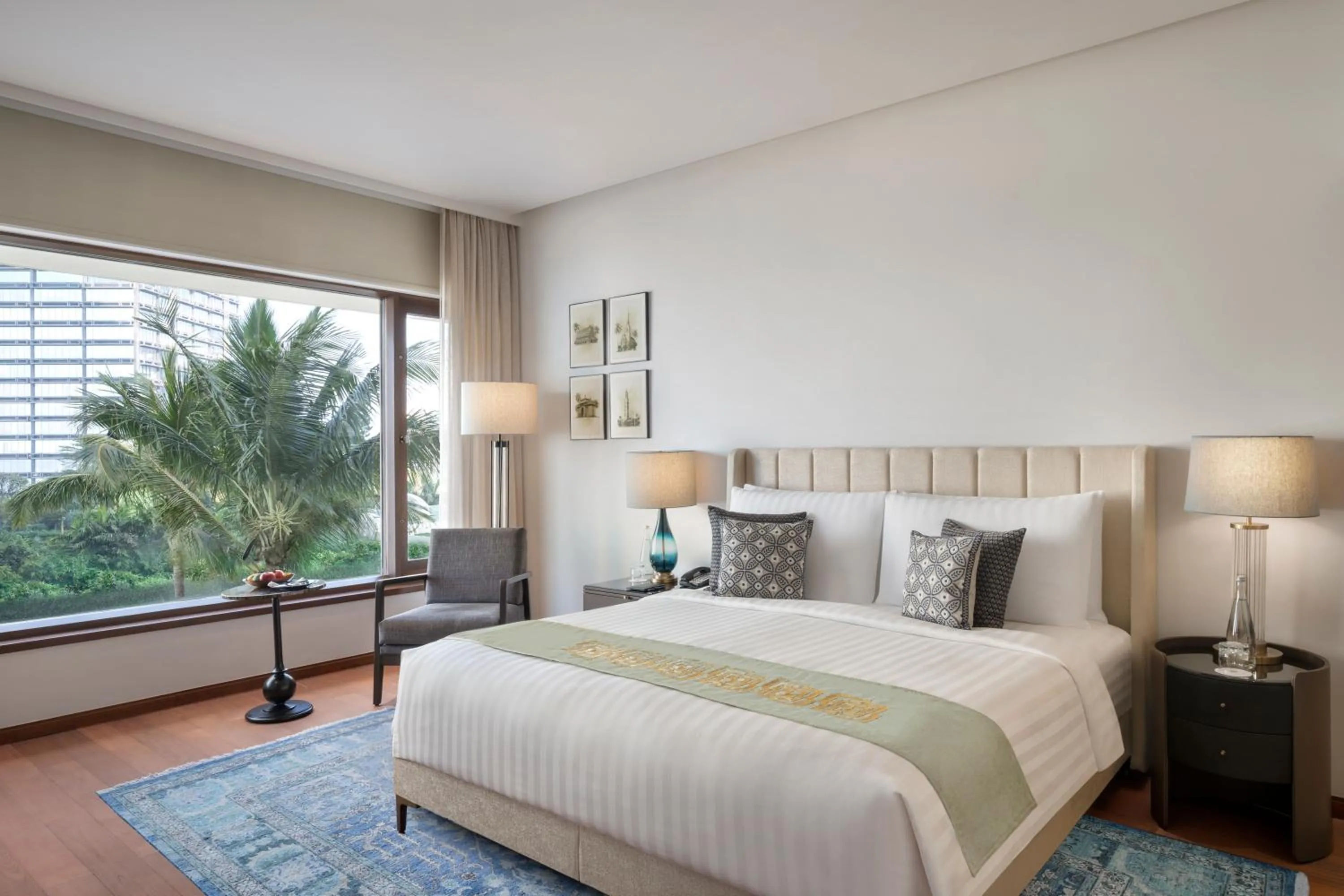 Bedroom, Bed in The Oberoi Mumbai