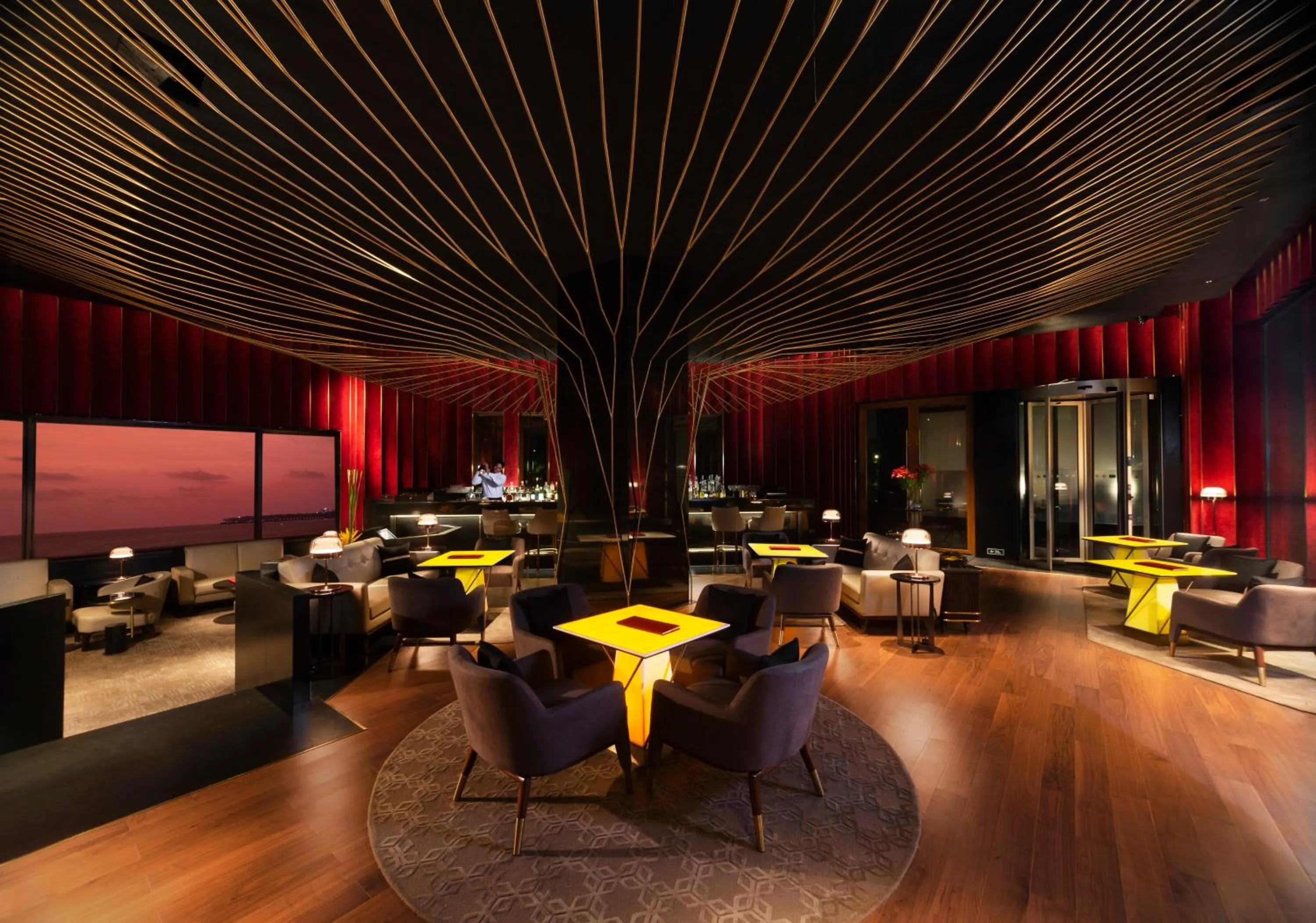 Restaurant/places to eat in The Oberoi Mumbai