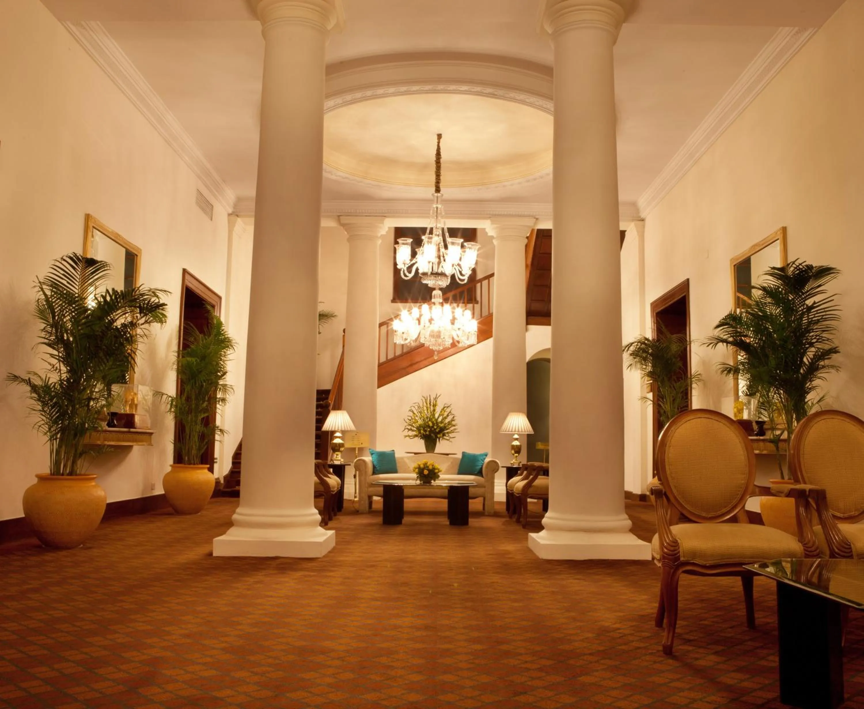 Lobby or reception in Maidens Hotel New Delhi