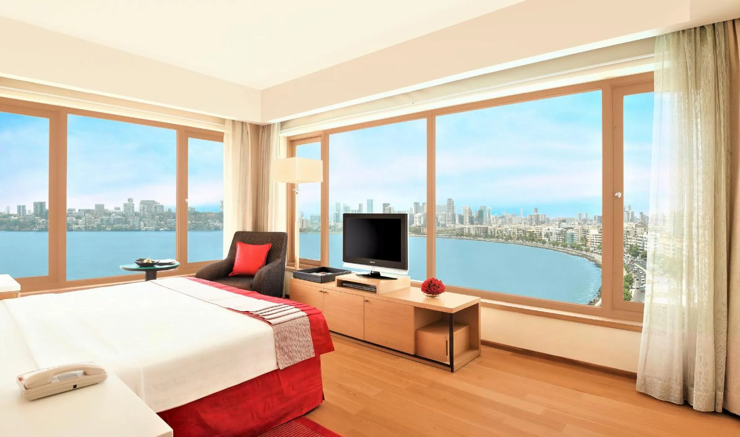 Bed in Trident Nariman Point
