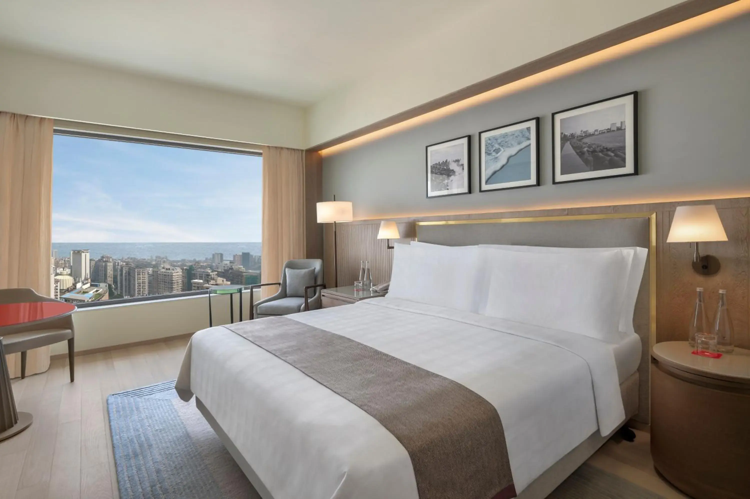 Trident Club Harbor View Room - single occupancy in Trident Nariman Point Trident Club Harbor View Room - single occupancy in Trident Nariman Point