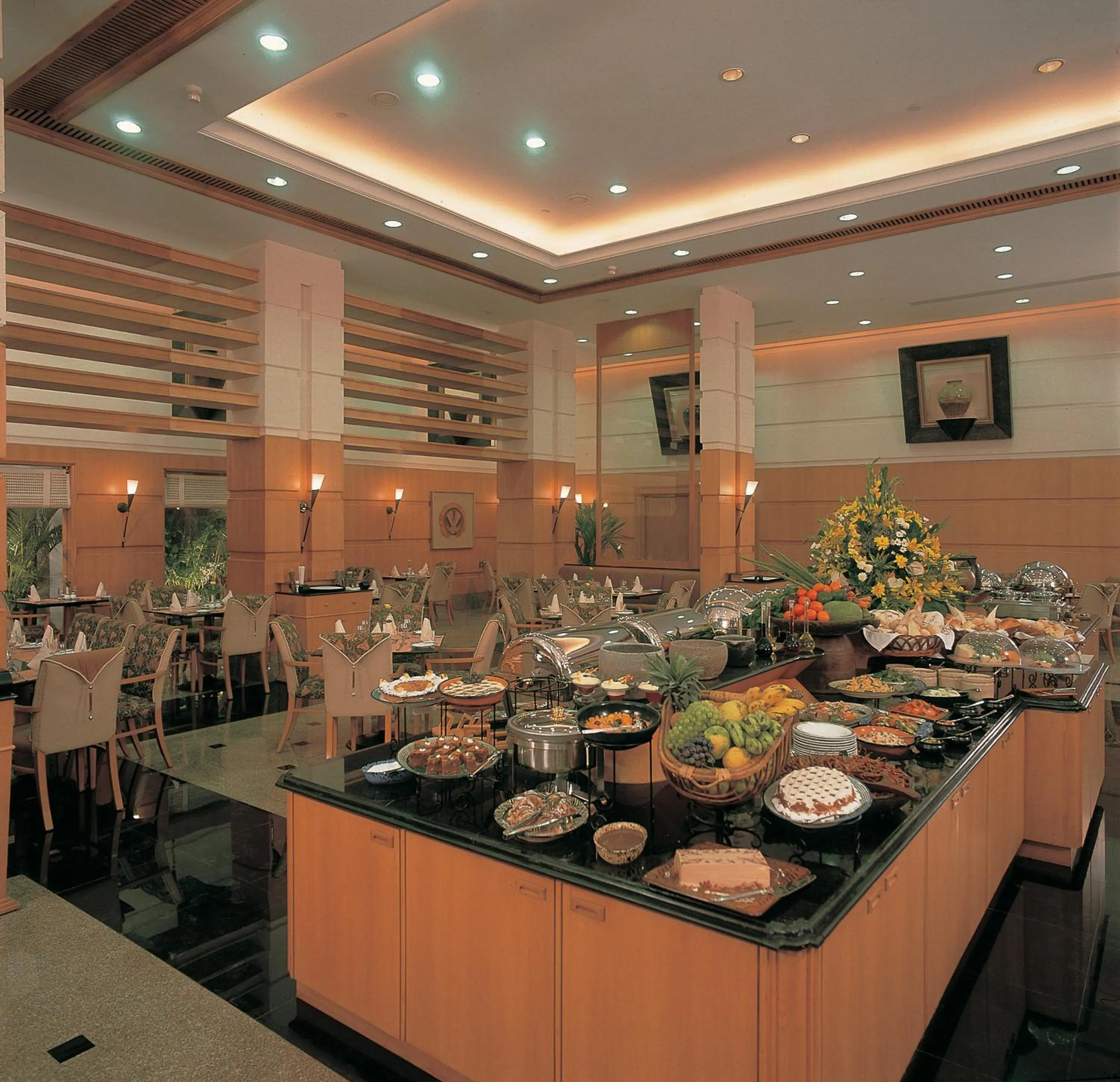 Restaurant/places to eat in The Fern-An Ecotel Hotel, Kochi