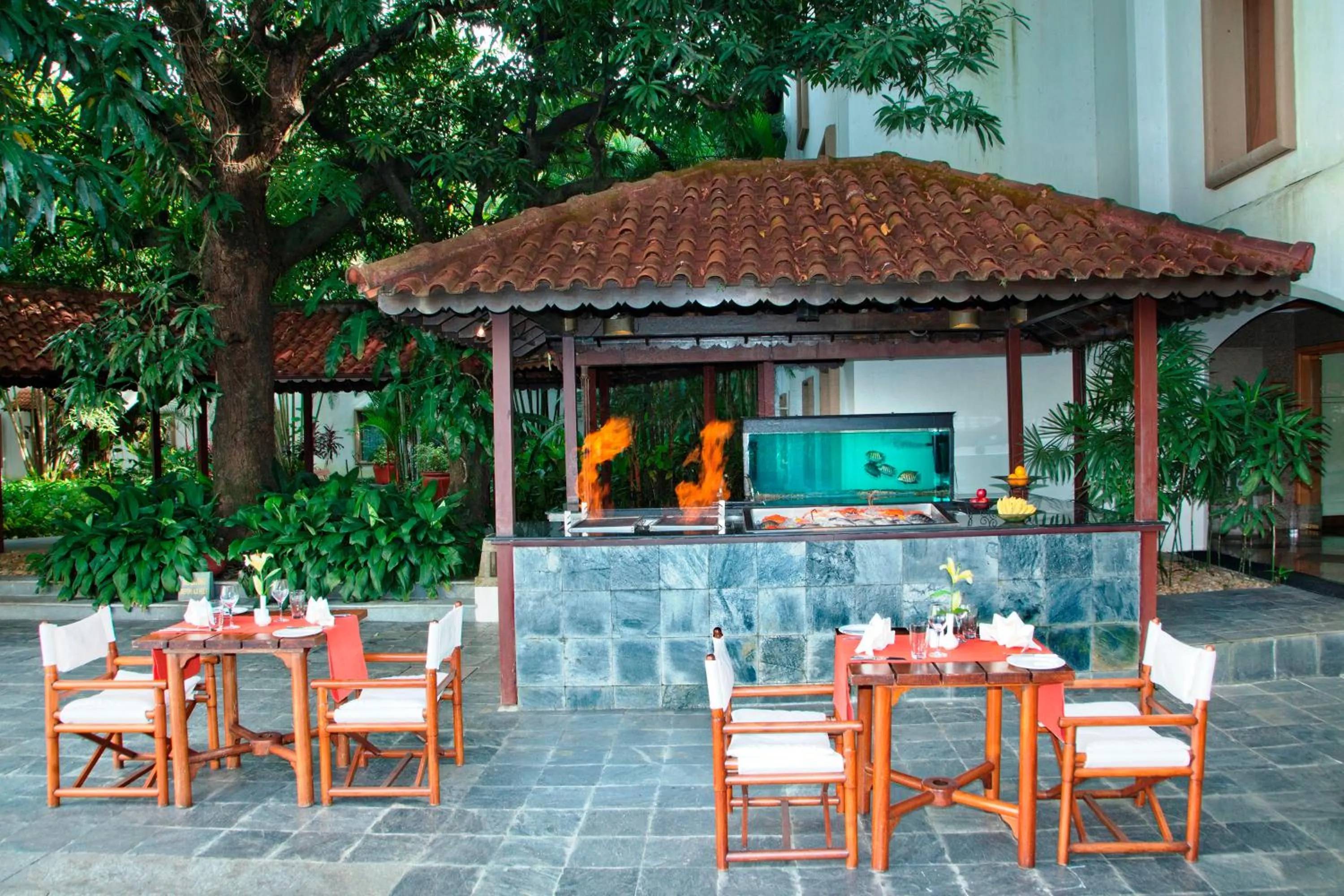 Restaurant/places to eat in The Fern-An Ecotel Hotel, Kochi