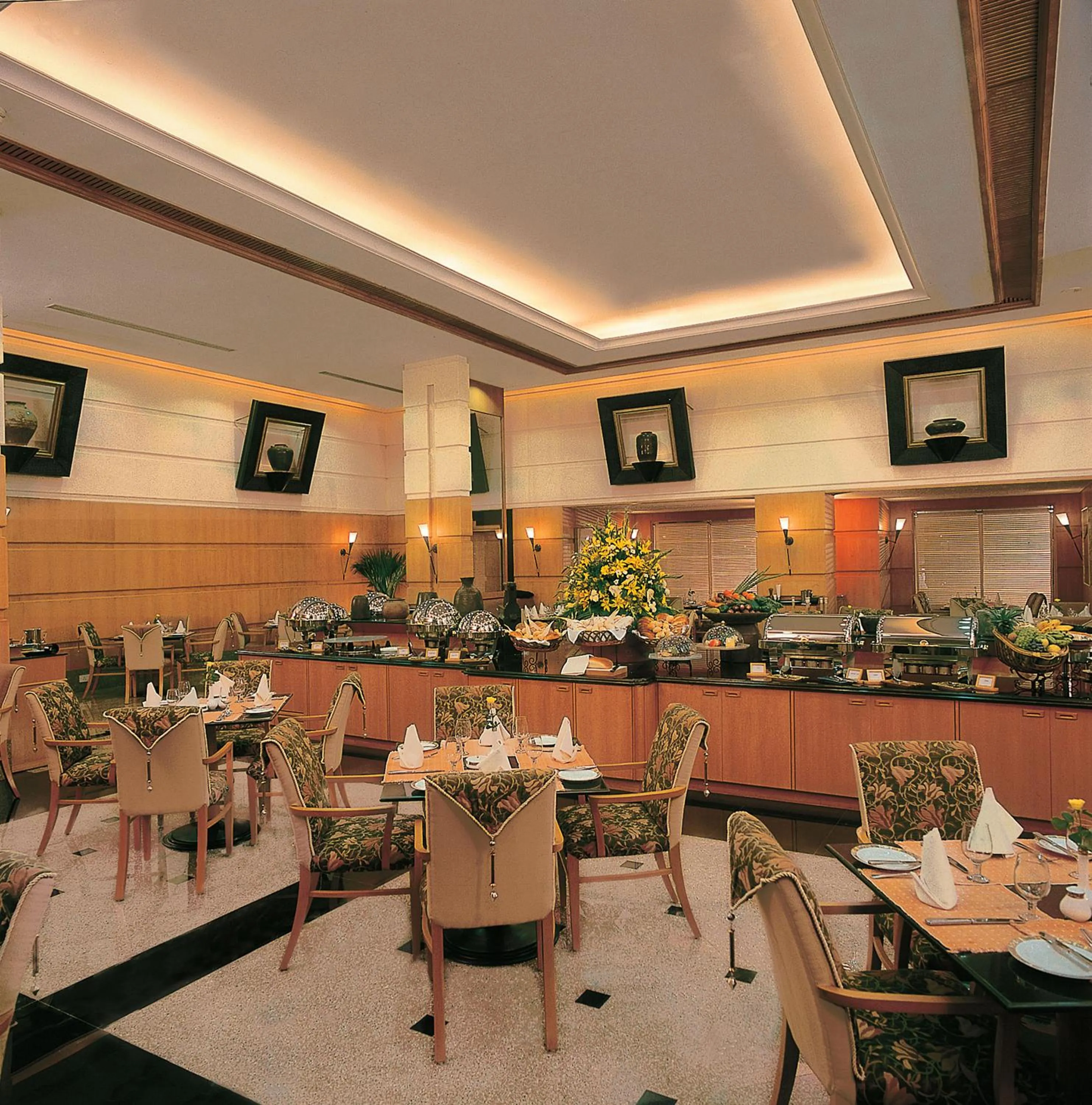 Restaurant/places to eat in The Fern-An Ecotel Hotel, Kochi