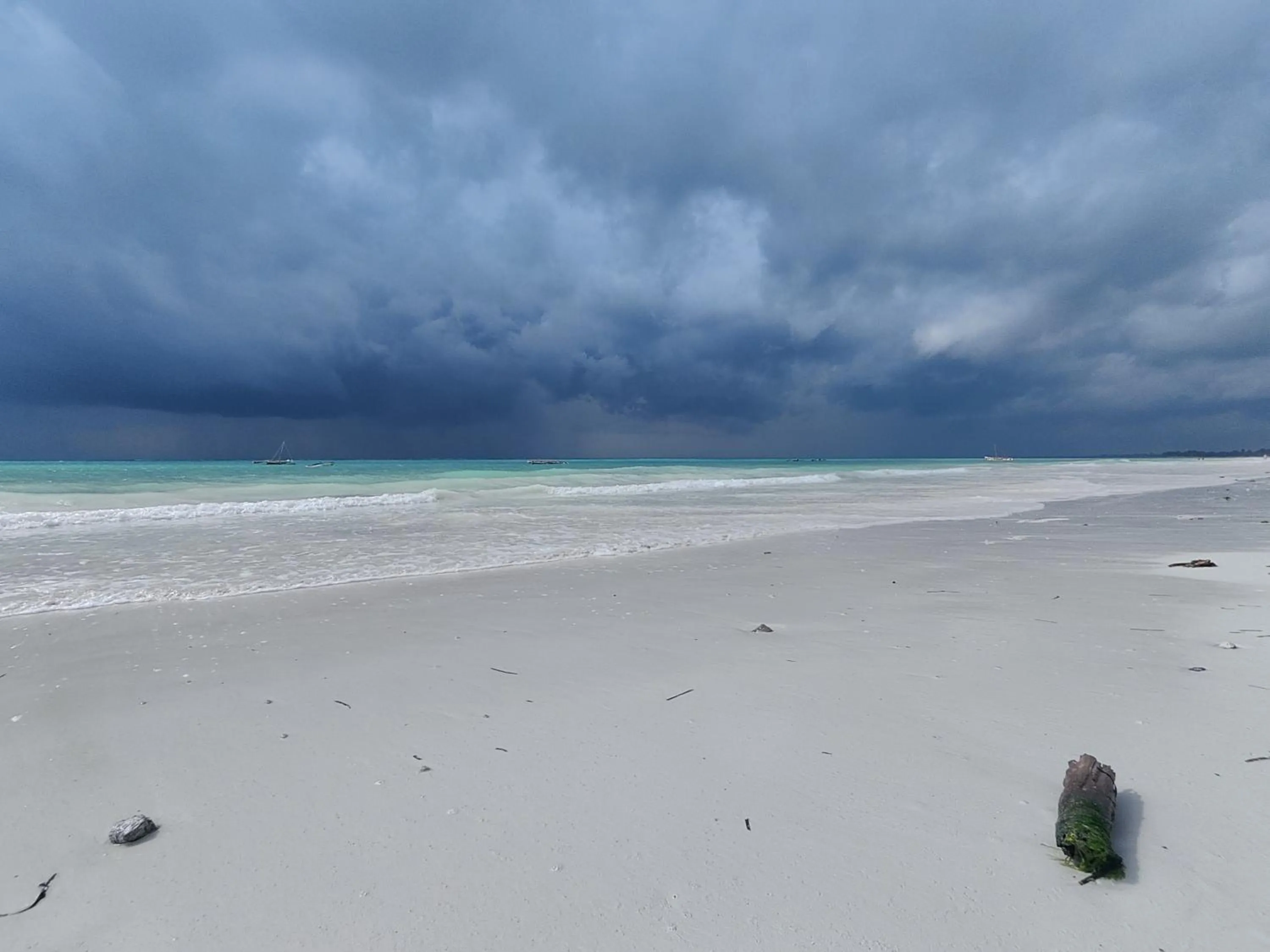 Beach in Frangi'pwani