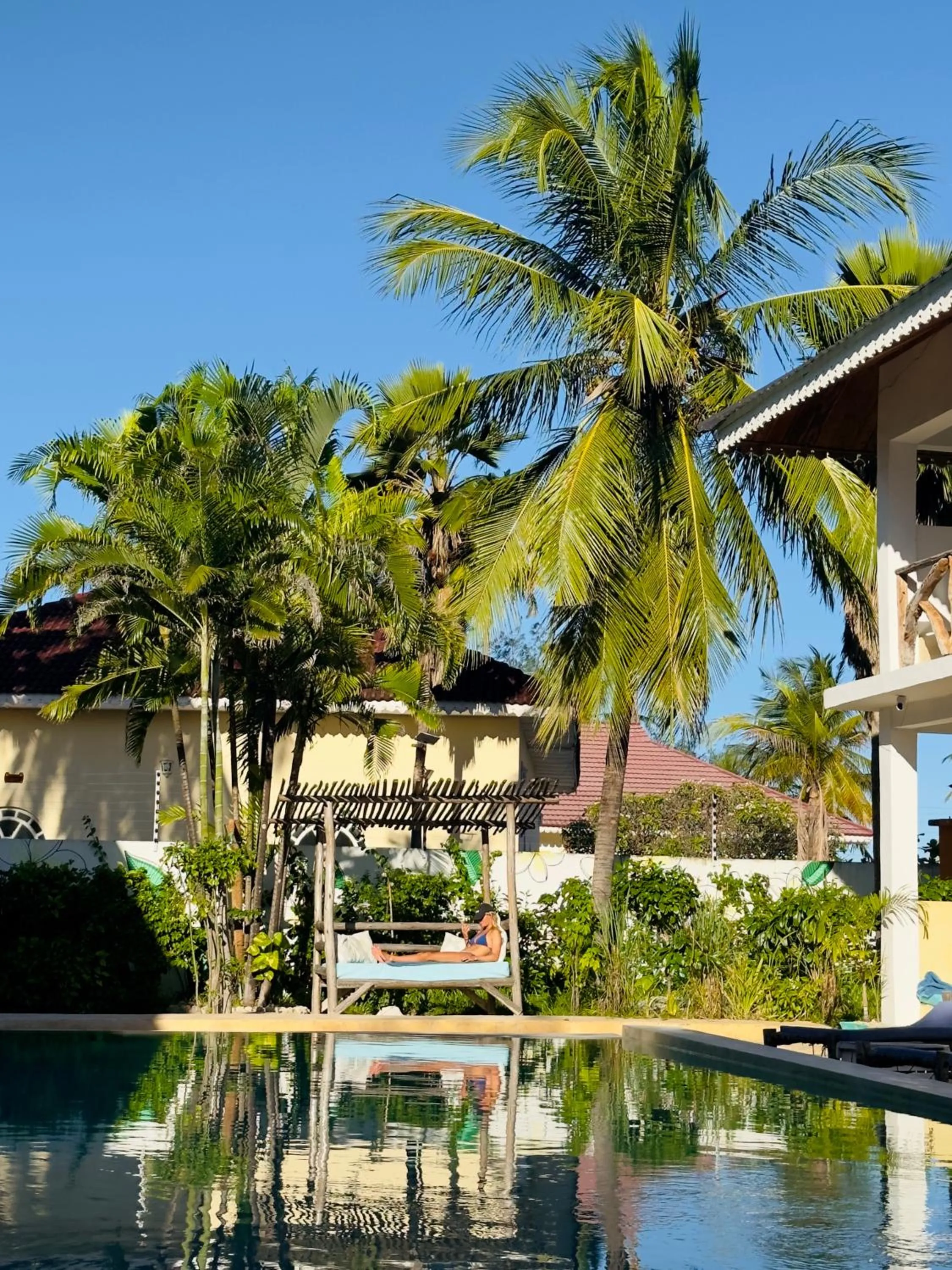Swimming pool in Frangi'pwani