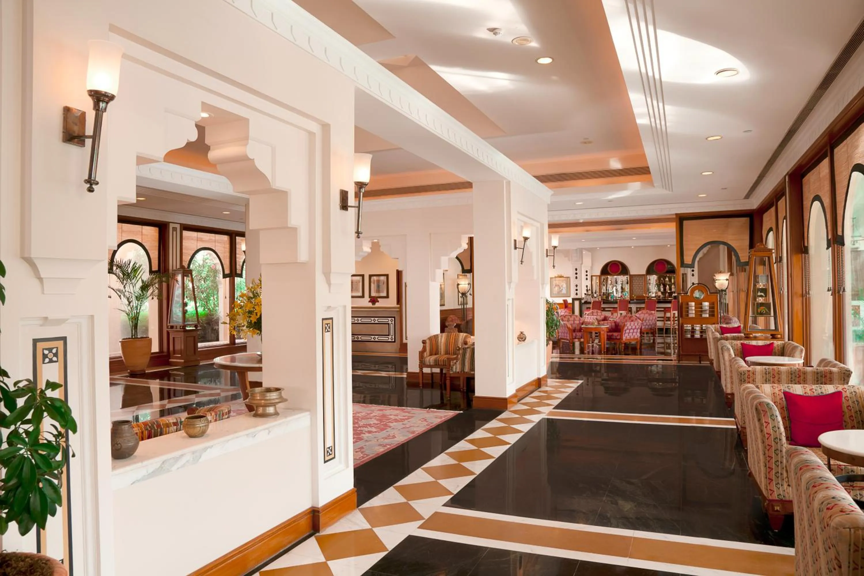 Lounge or bar in Trident Jaipur
