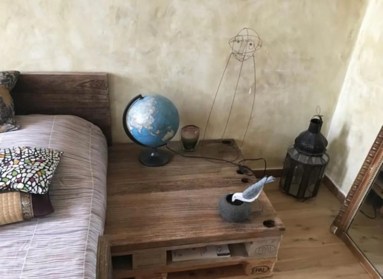 Bedroom in Great and light private room in the heart of Nice