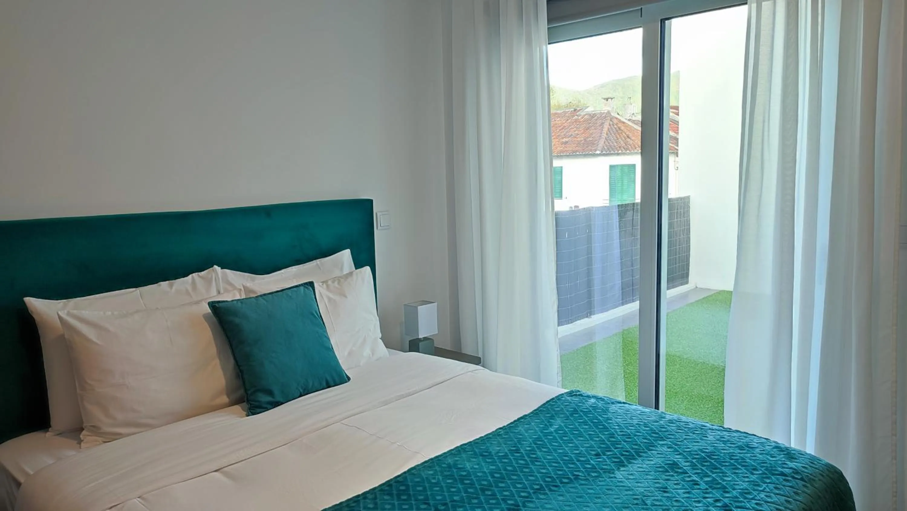 Nearby landmark, Bed in Atlantic 3 Bicas - Furnas