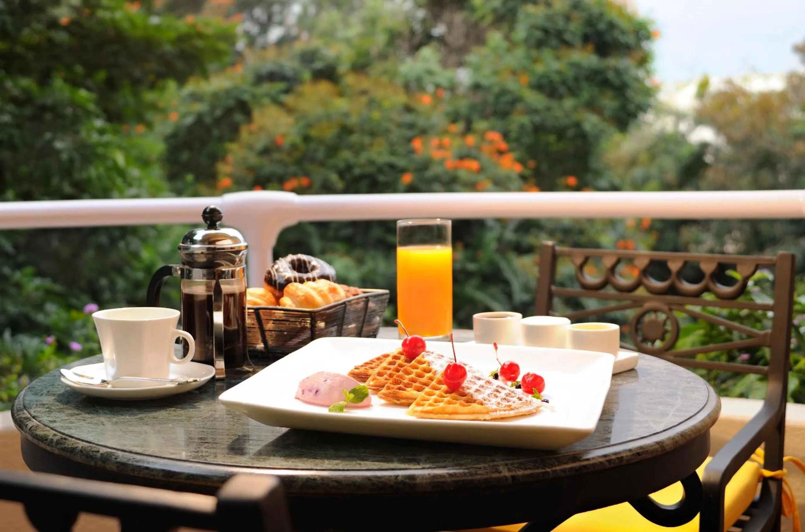 Breakfast in The Oberoi Bengaluru