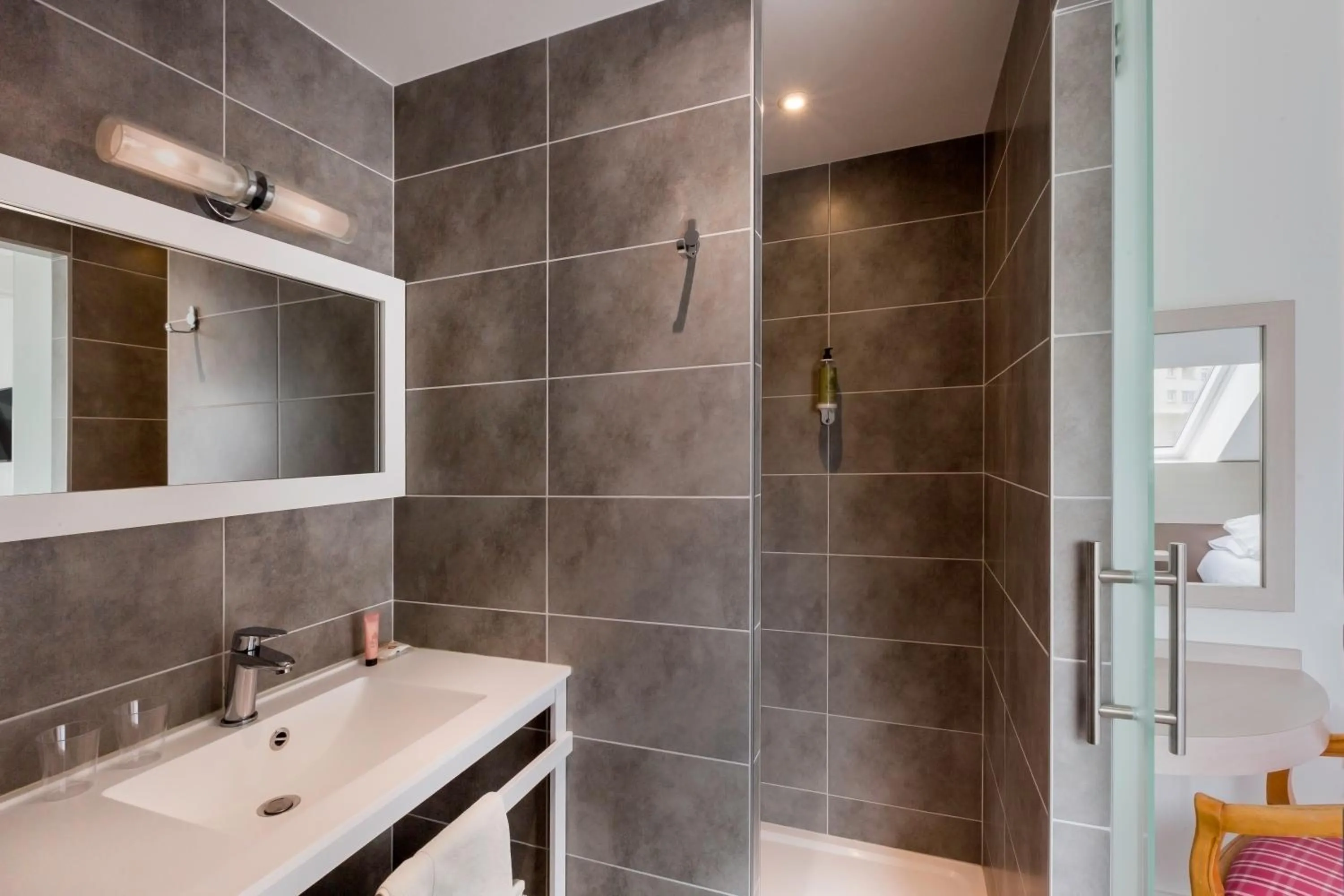 Other in Logis Hôtel Restaurant Le Dauphin et Le Spa du Prieuré