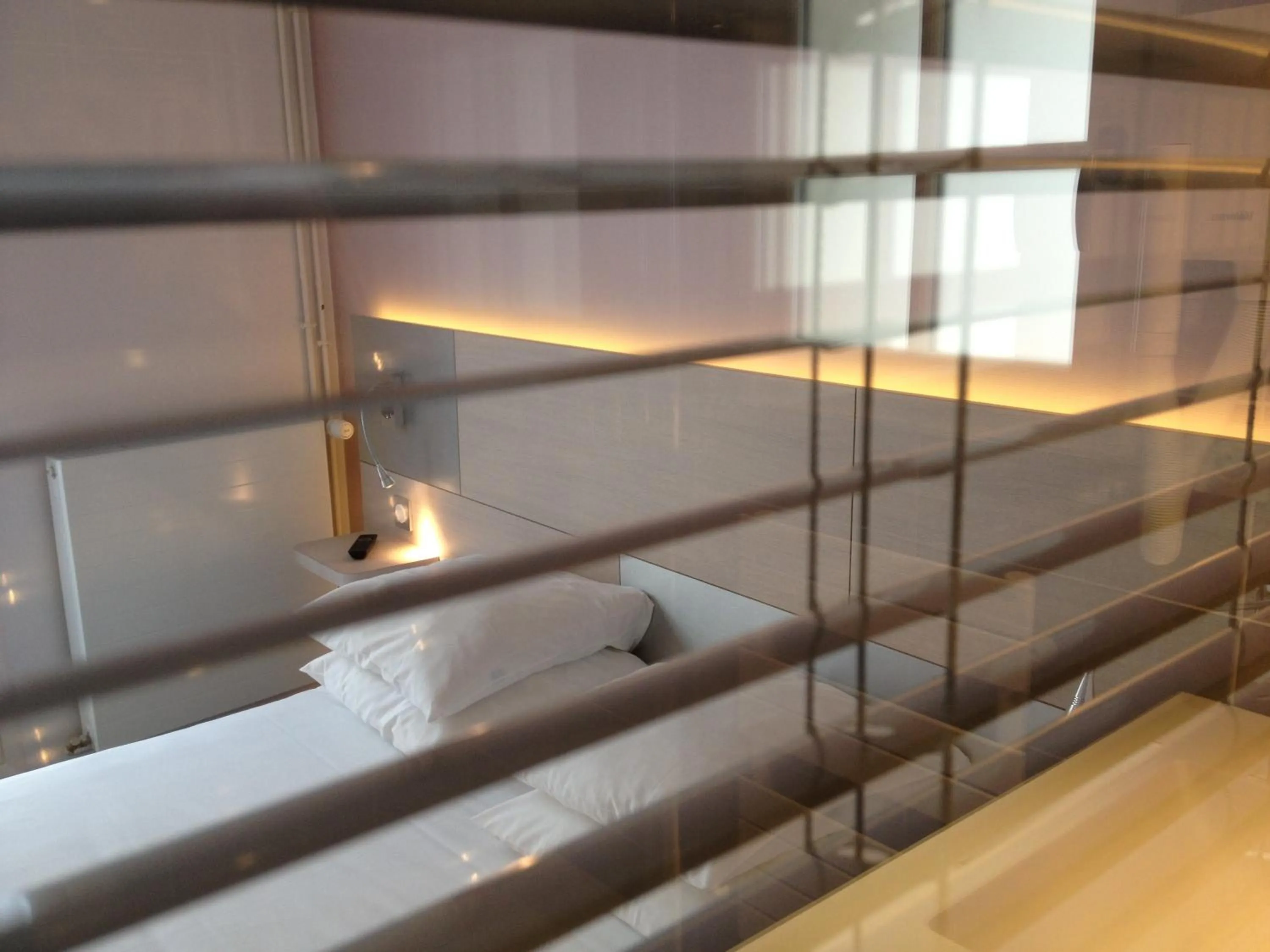 Decorative detail in Logis Hôtel Restaurant Le Dauphin et Le Spa du Prieuré