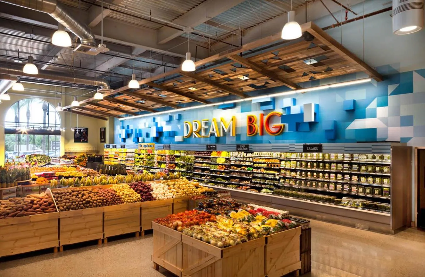 Food and drinks in Sky-Rise Apartments