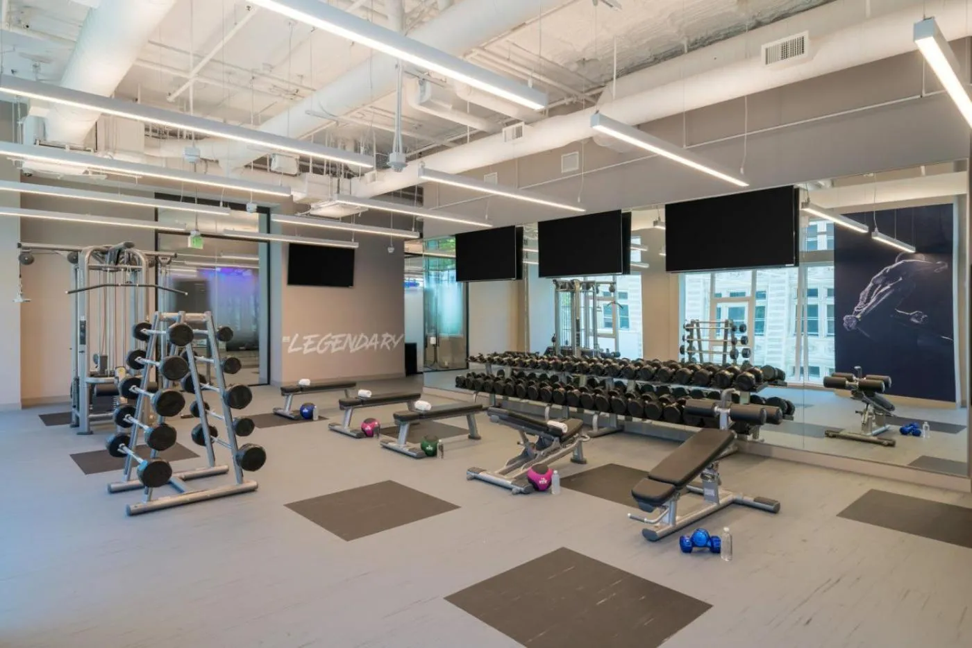 Fitness centre/facilities in Sky-Rise Apartments