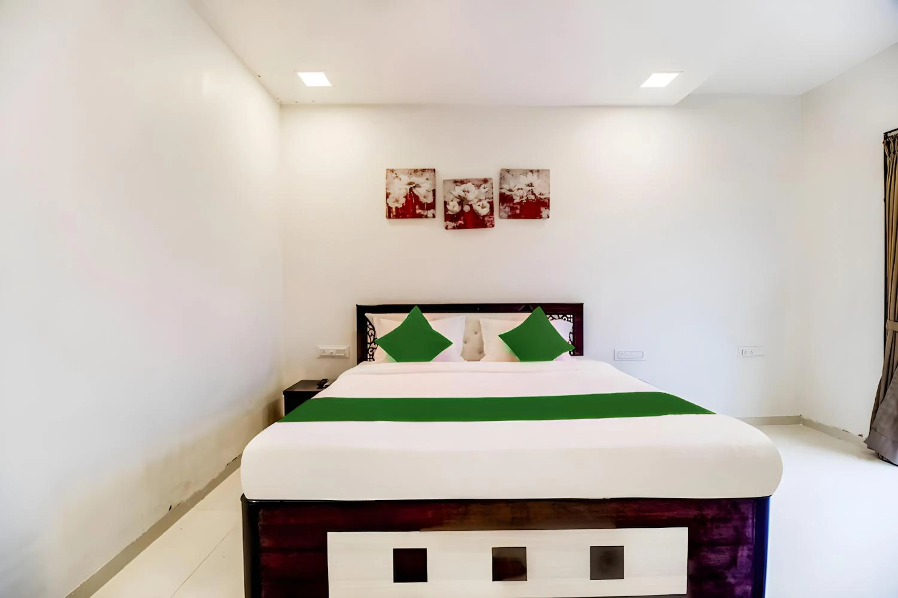 Bedroom, Bed in KK Tree Retreat Igatpuri