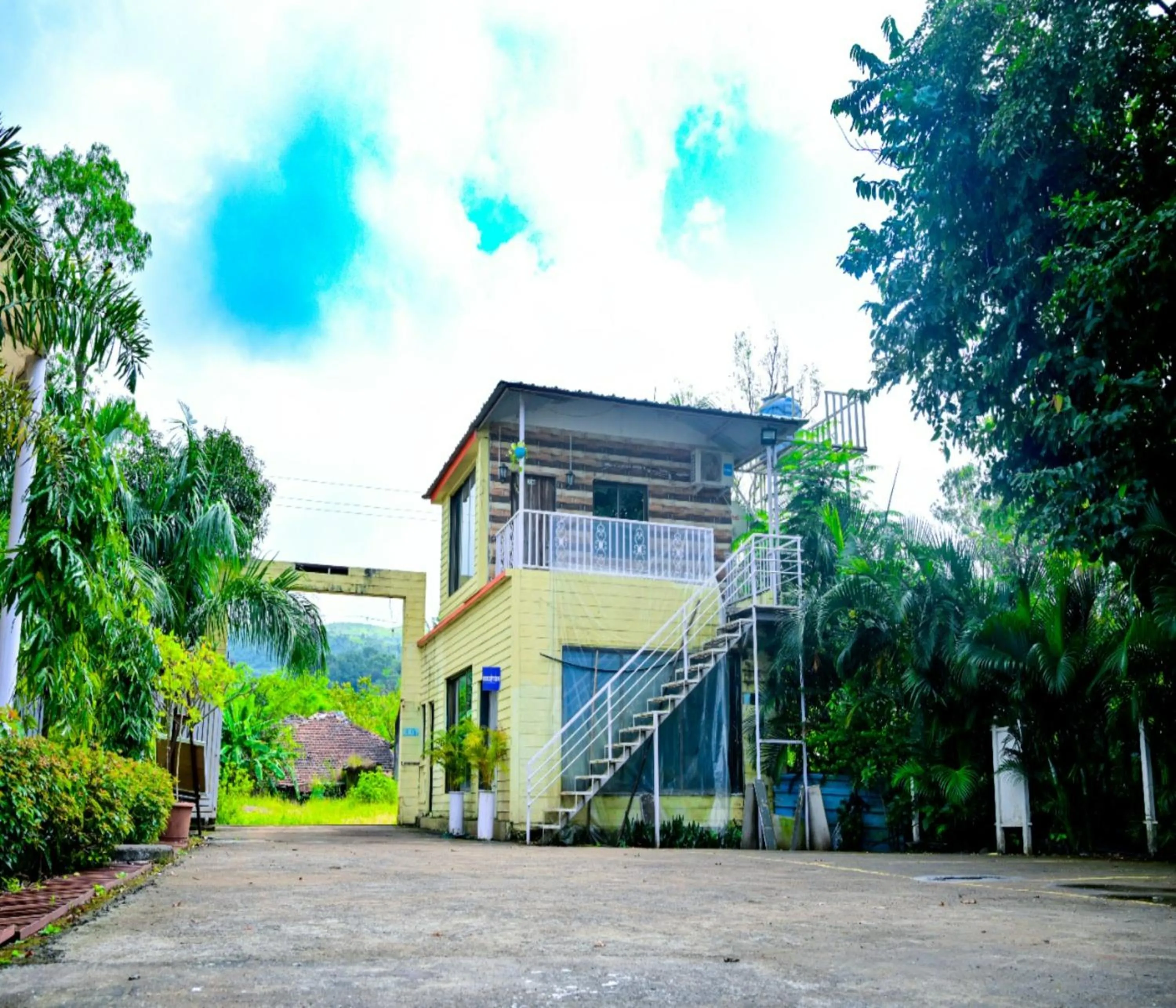 Lobby or reception in KK Tree Retreat Igatpuri