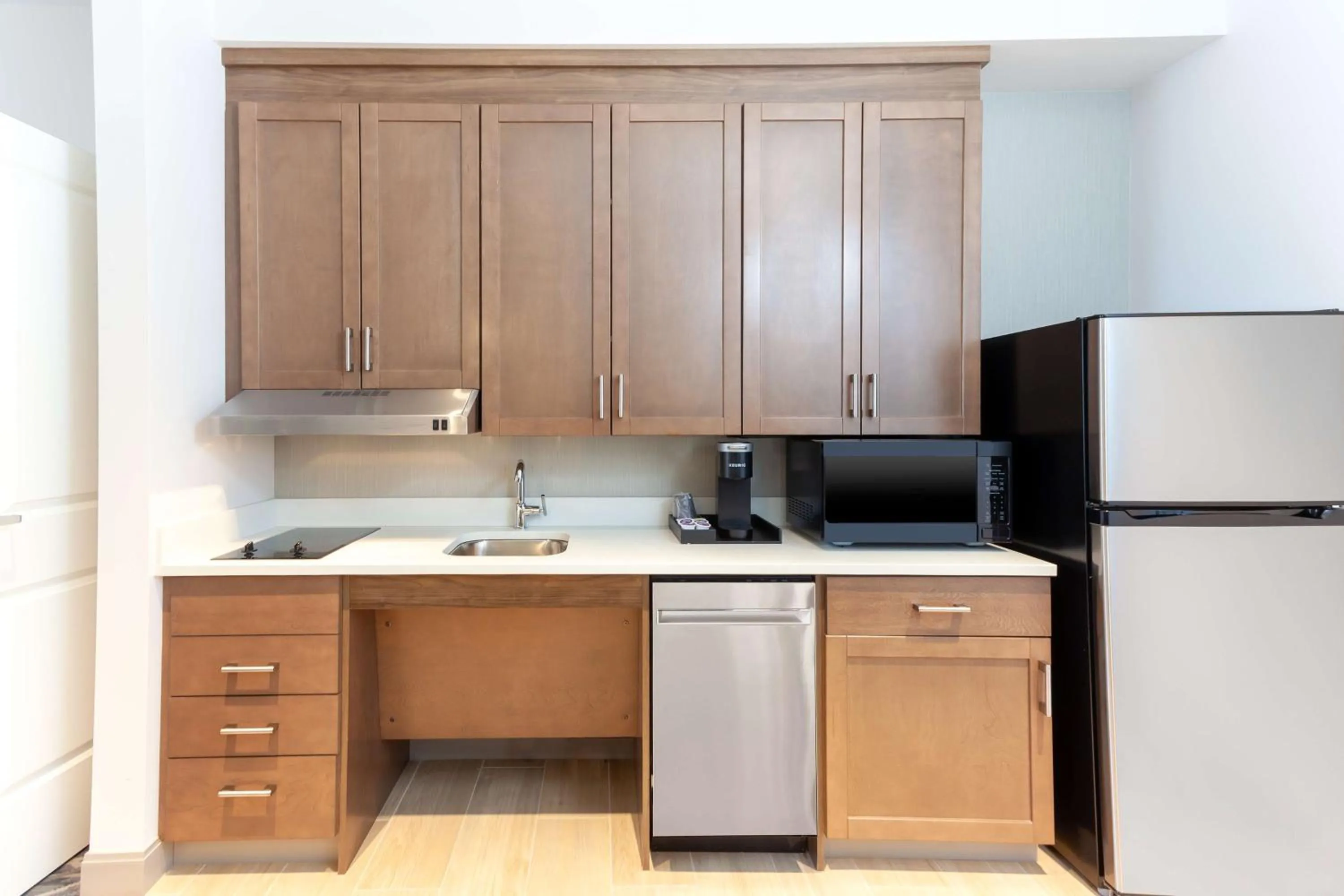 Kitchen or kitchenette in Homewood Suites By Hilton Broomfield Boulder