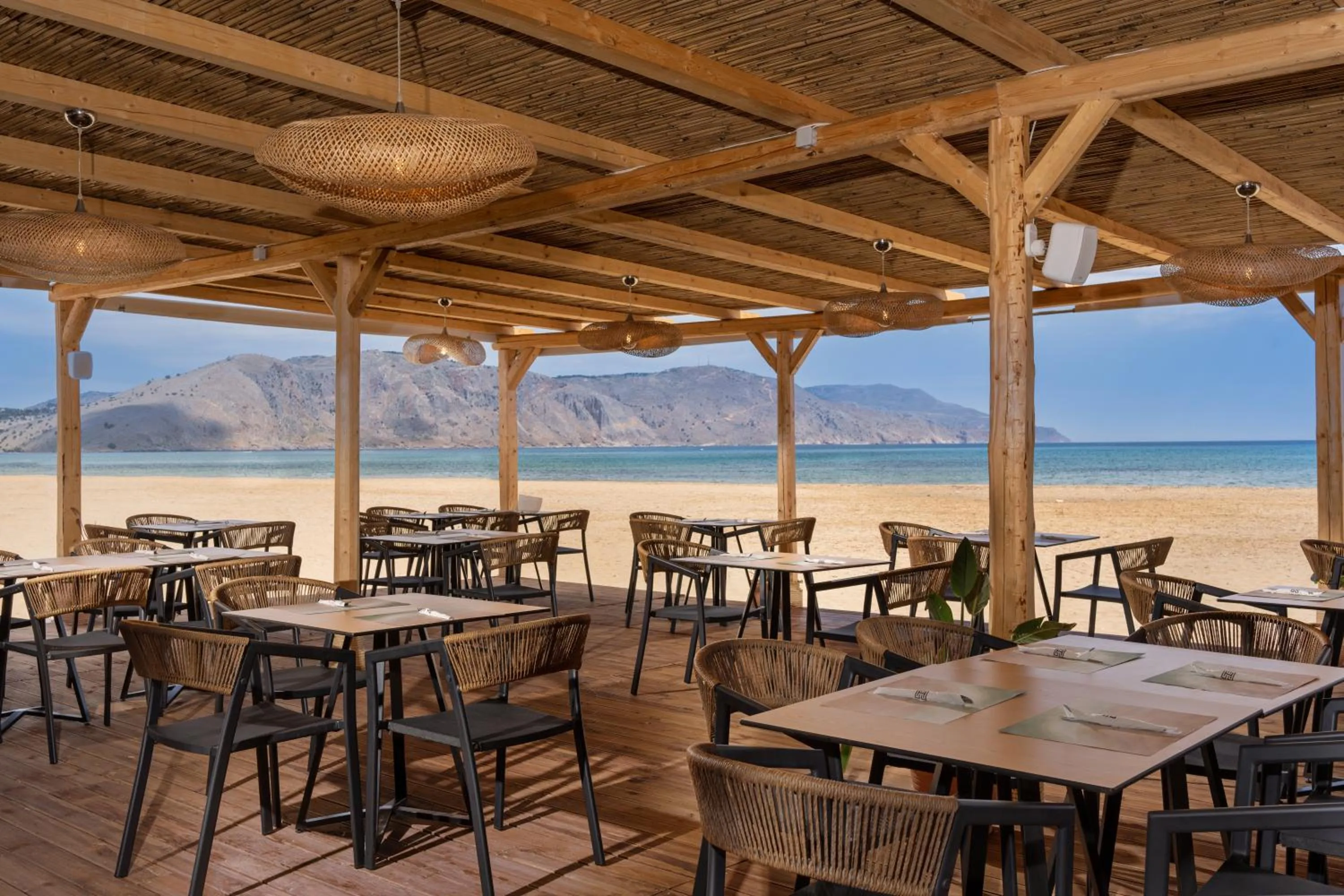 Restaurant/places to eat in Georgioupolis Suites & Aqua Park