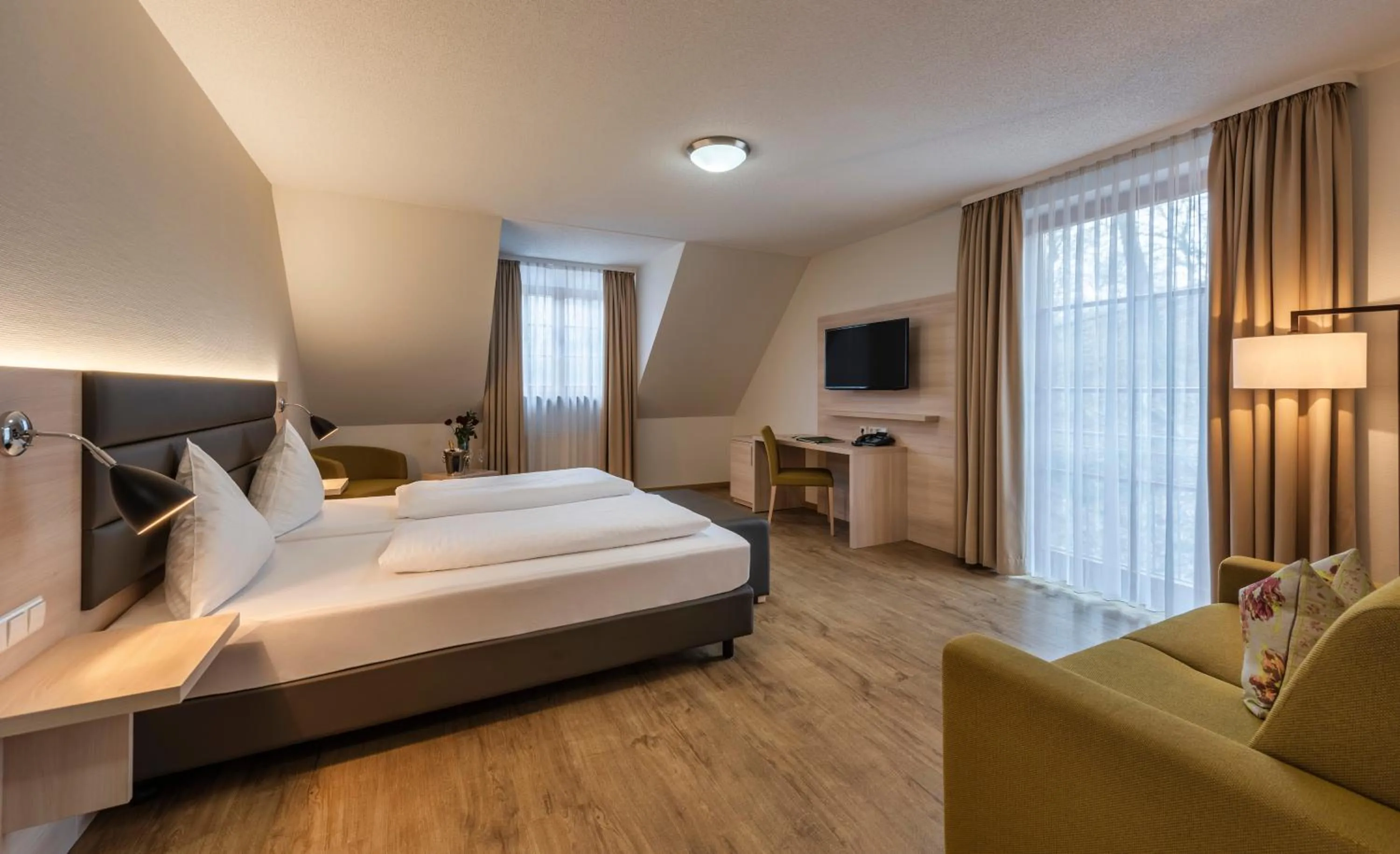 Photo of the whole room, Bed in Hotel-Restaurant Bibermühle GmbH