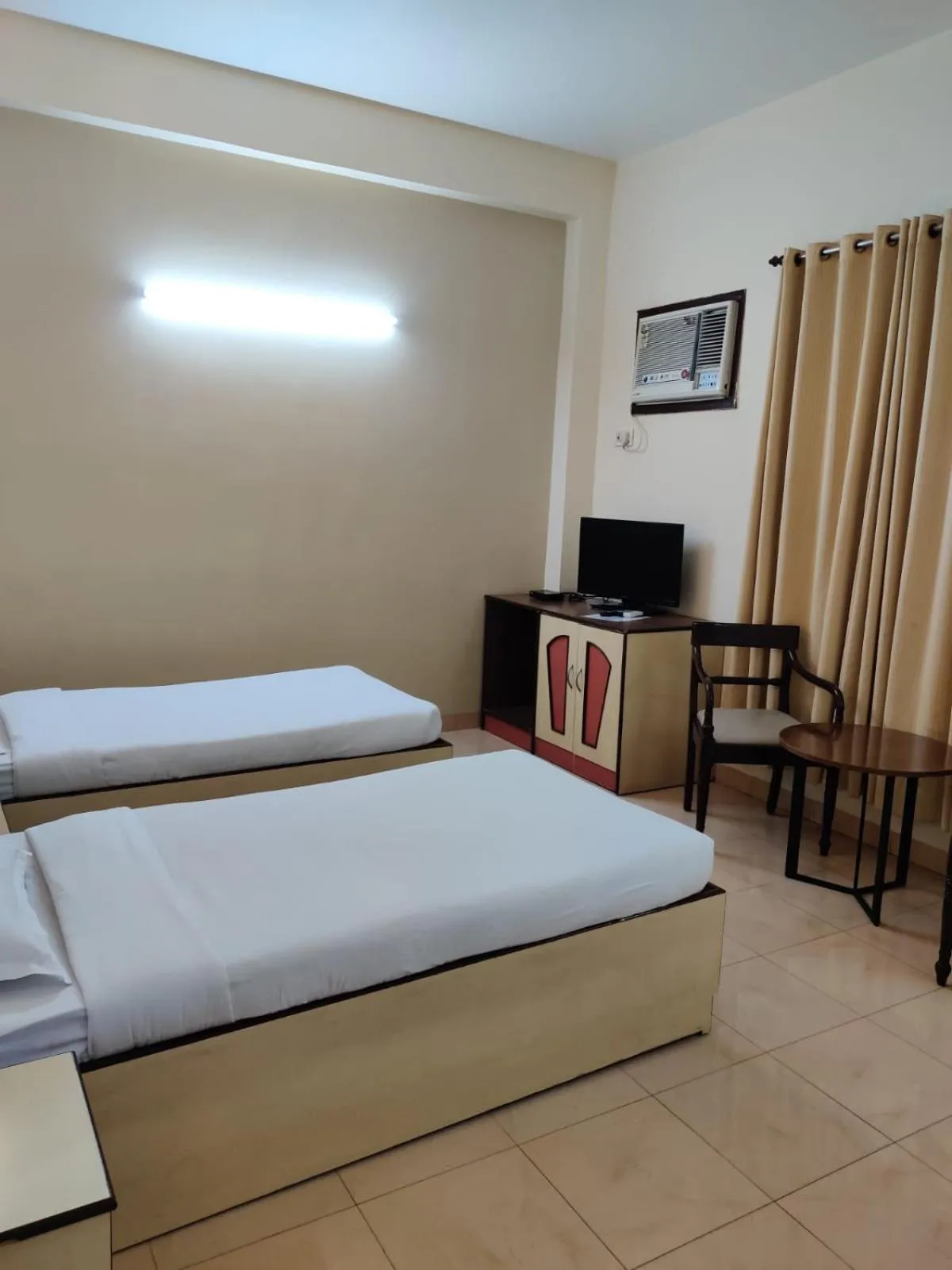 Bed in GOLDEN PARK HOTEL & RESORT