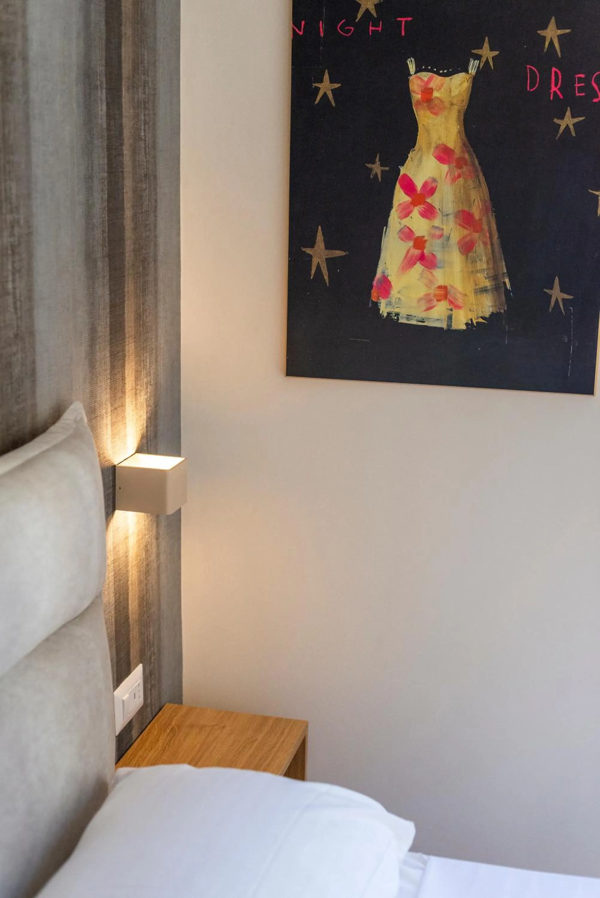 Decorative detail, Bed in Design 18 Charming Rooms