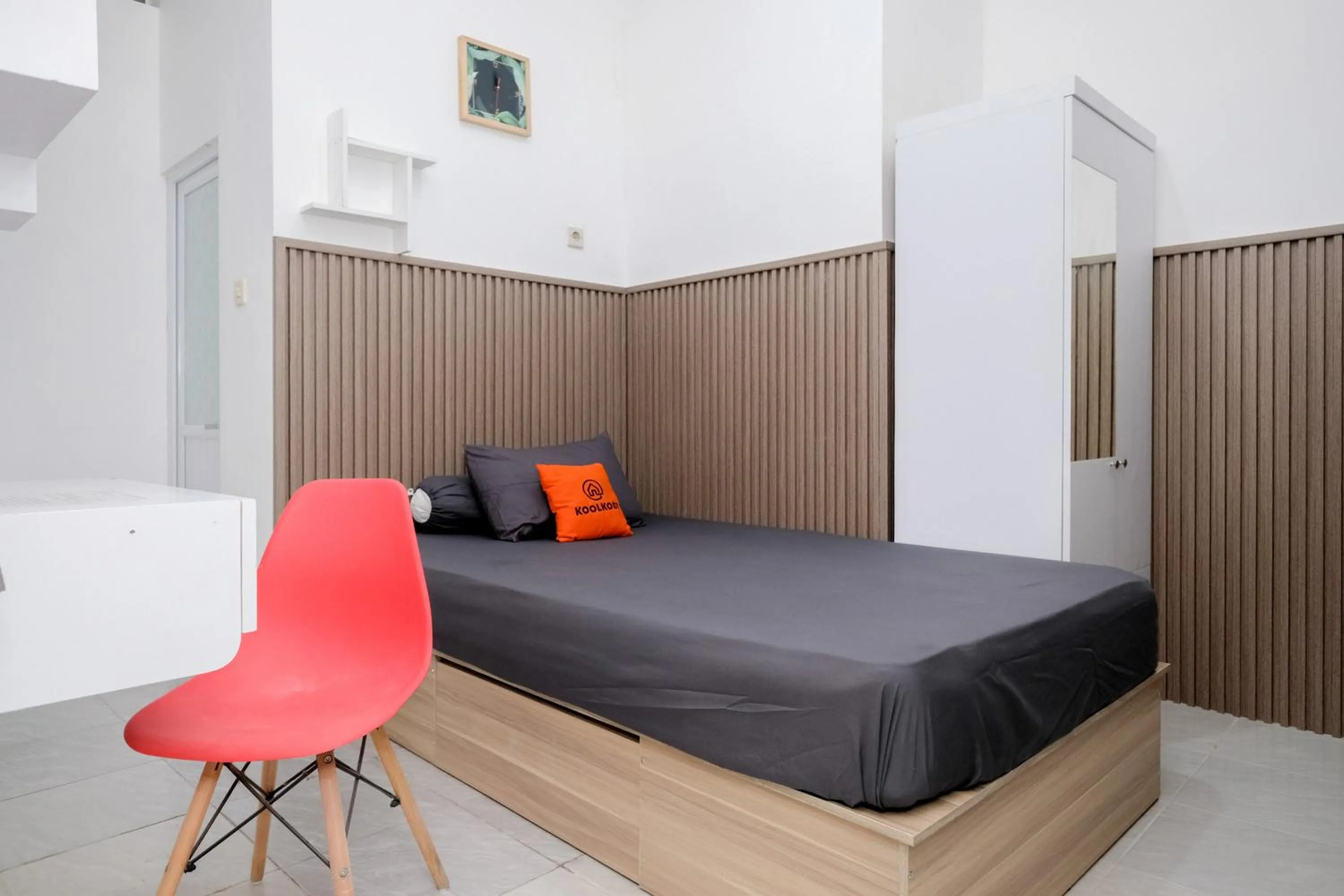 Bedroom, Bed in Omah Ninten Syariah Laweyan RedPartner