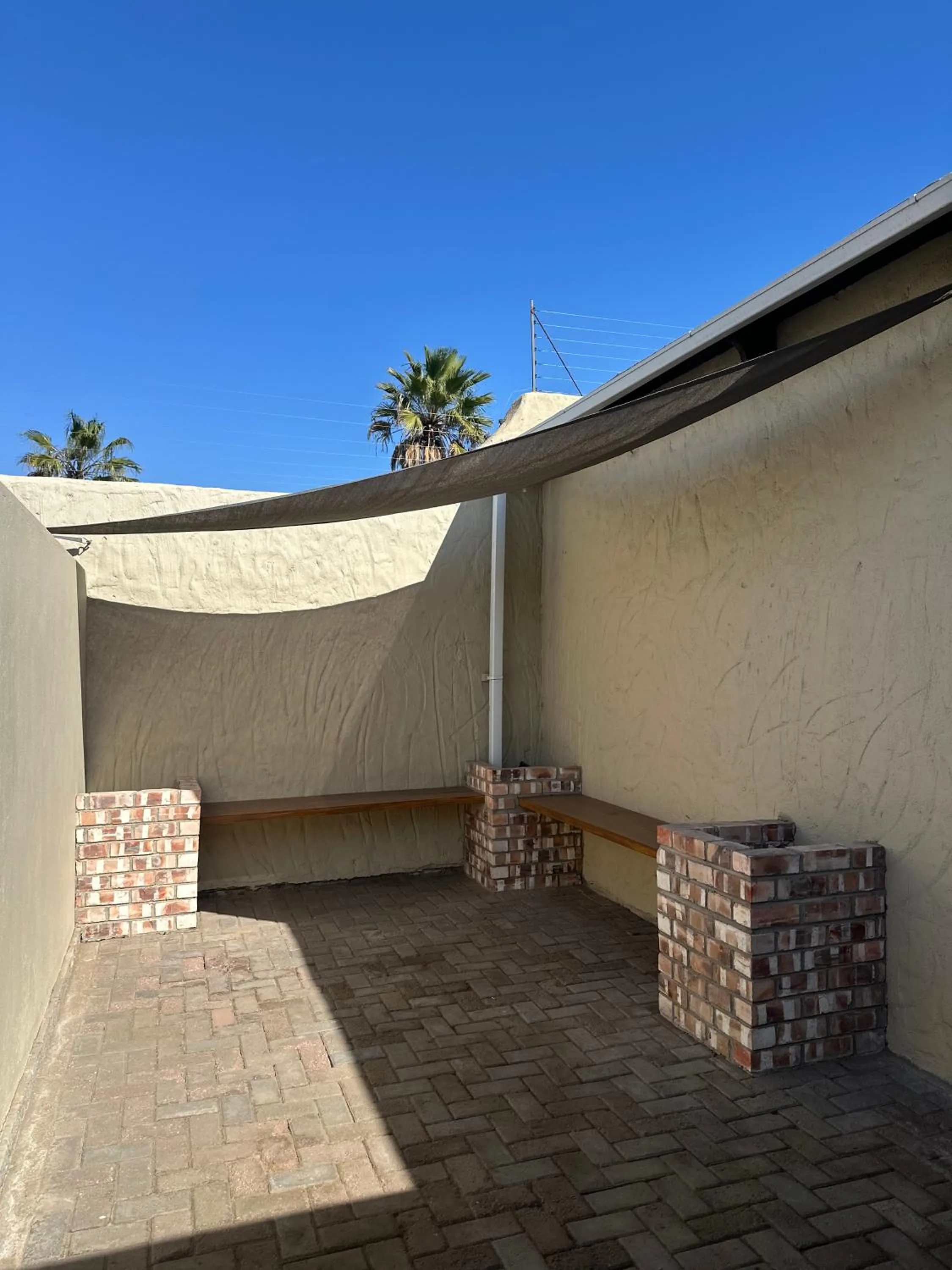 Inner courtyard view in DESERT DREAMS BED and BREAKFAST CC