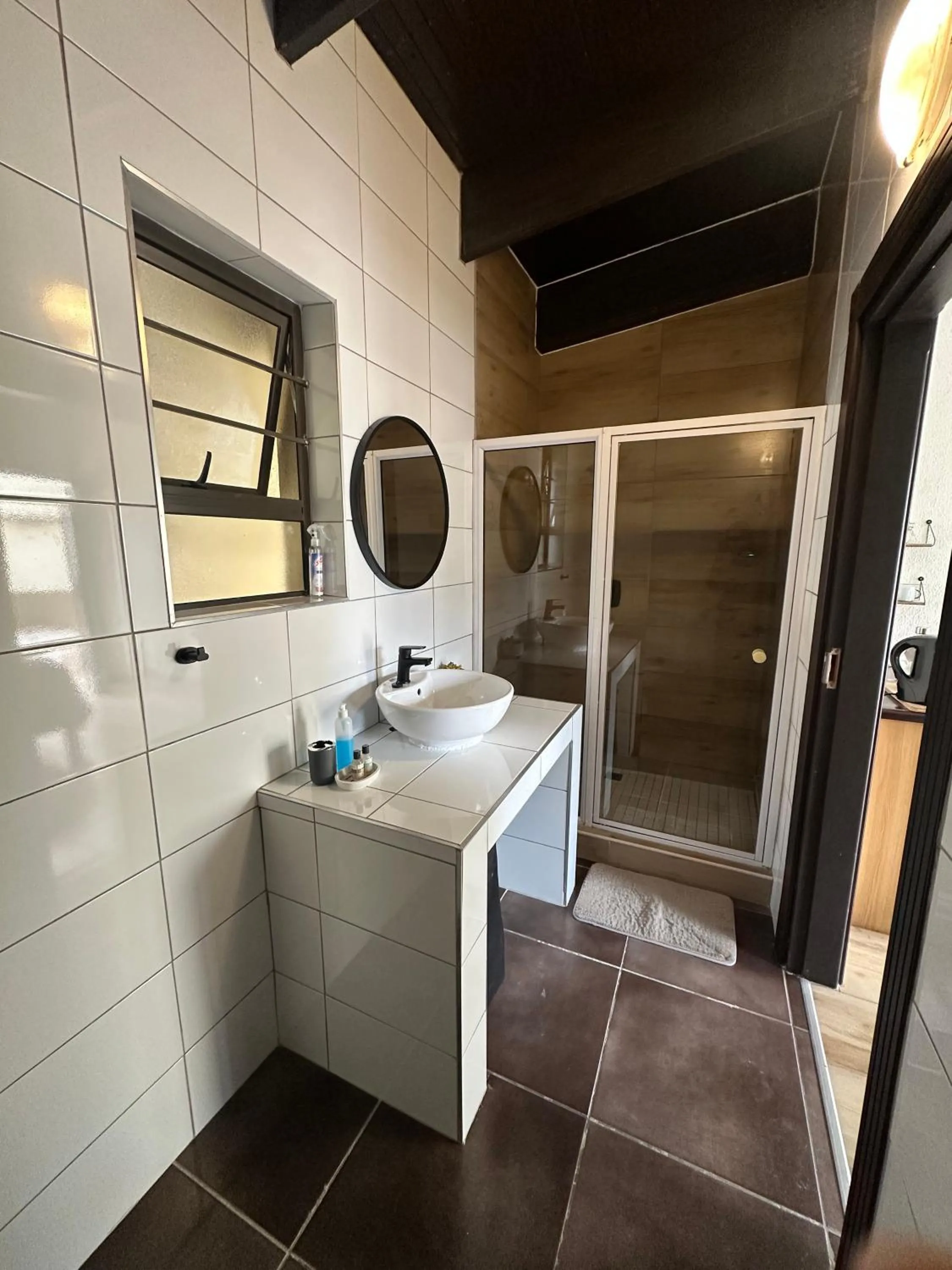Bathroom in DESERT DREAMS BED and BREAKFAST CC