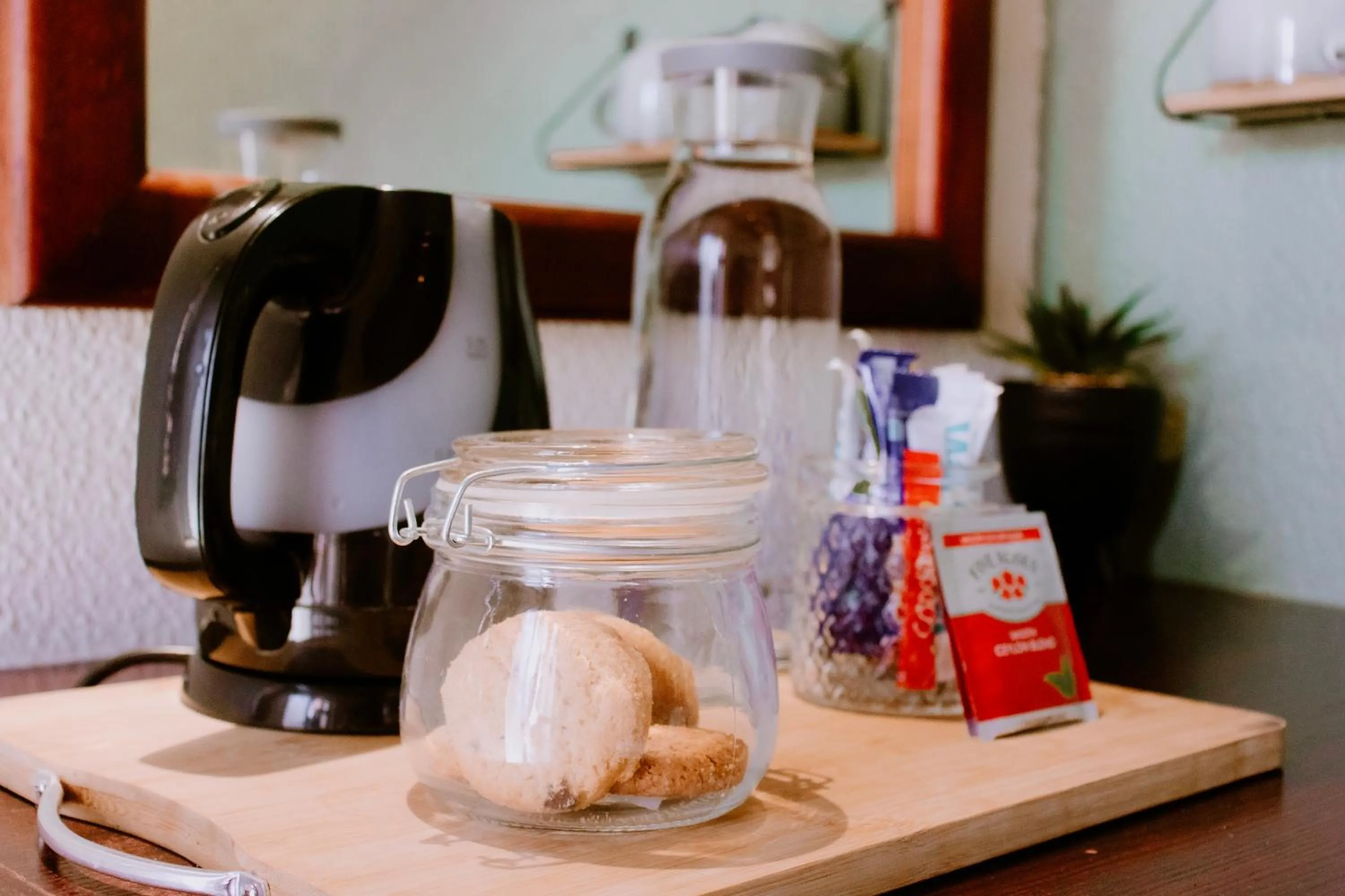 Coffee/tea facilities in DESERT DREAMS BED and BREAKFAST CC