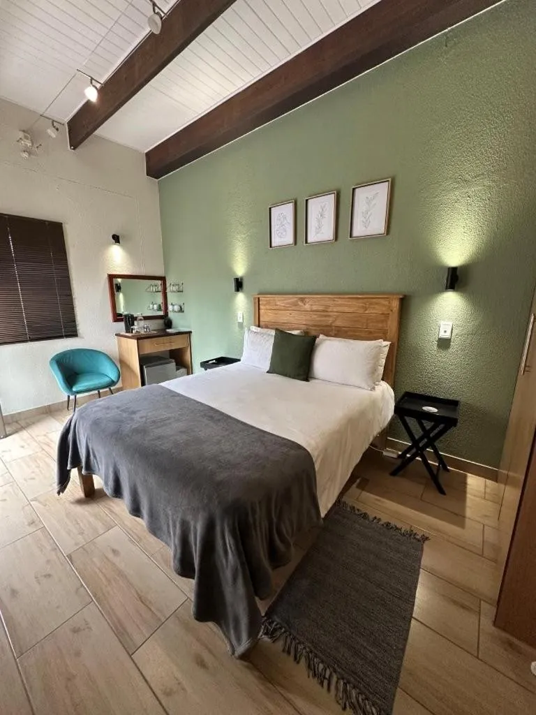 Bedroom, Bed in DESERT DREAMS BED and BREAKFAST CC