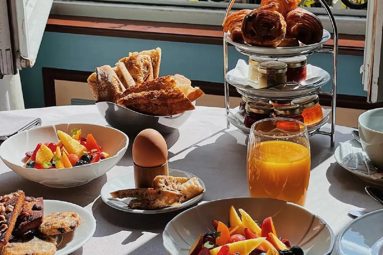 Breakfast in InterContinental Bordeaux Le Grand Hotel by IHG