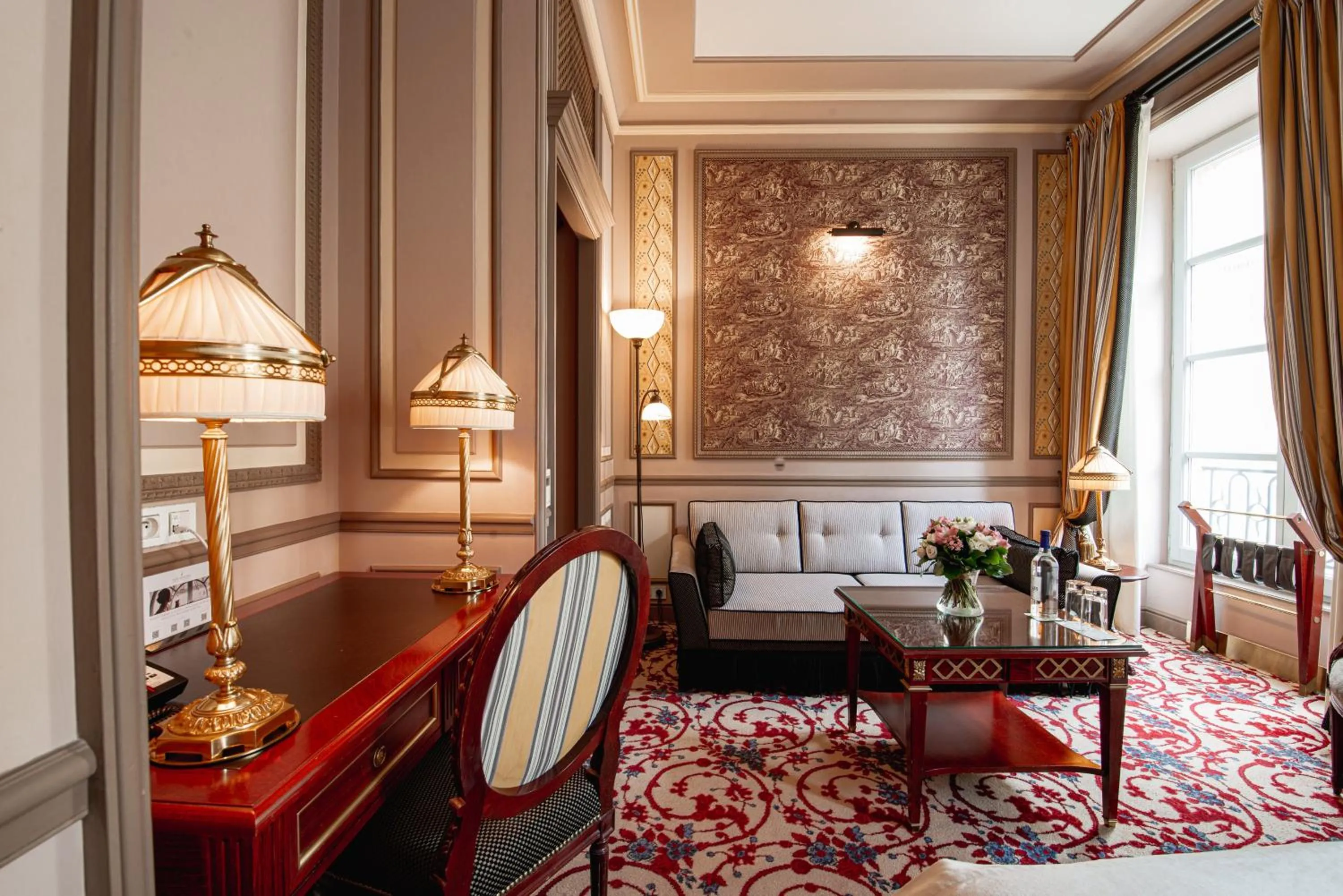 Photo of the whole room, Bed in InterContinental Bordeaux Le Grand Hotel by IHG