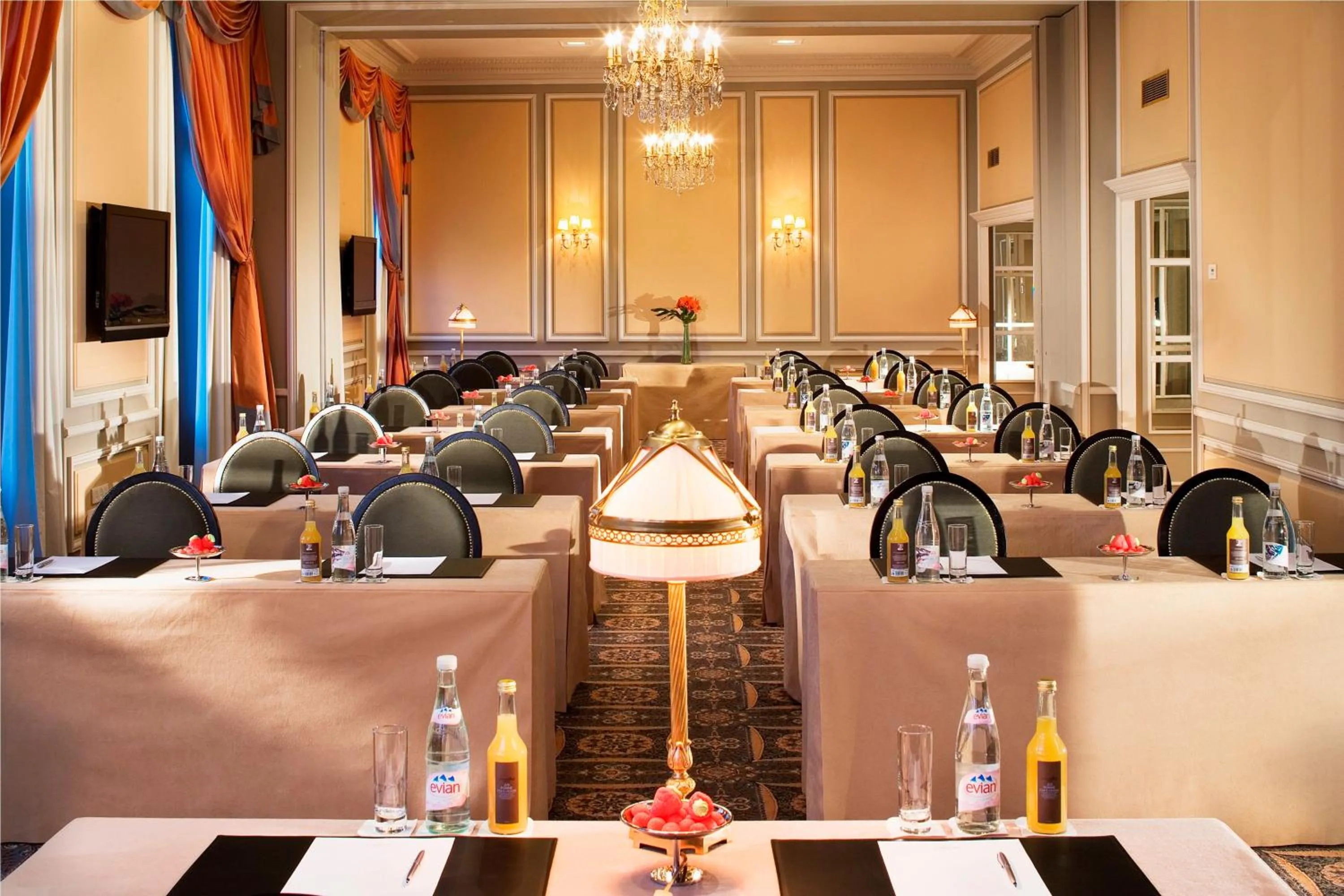 Meeting/conference room in InterContinental Bordeaux Le Grand Hotel by IHG