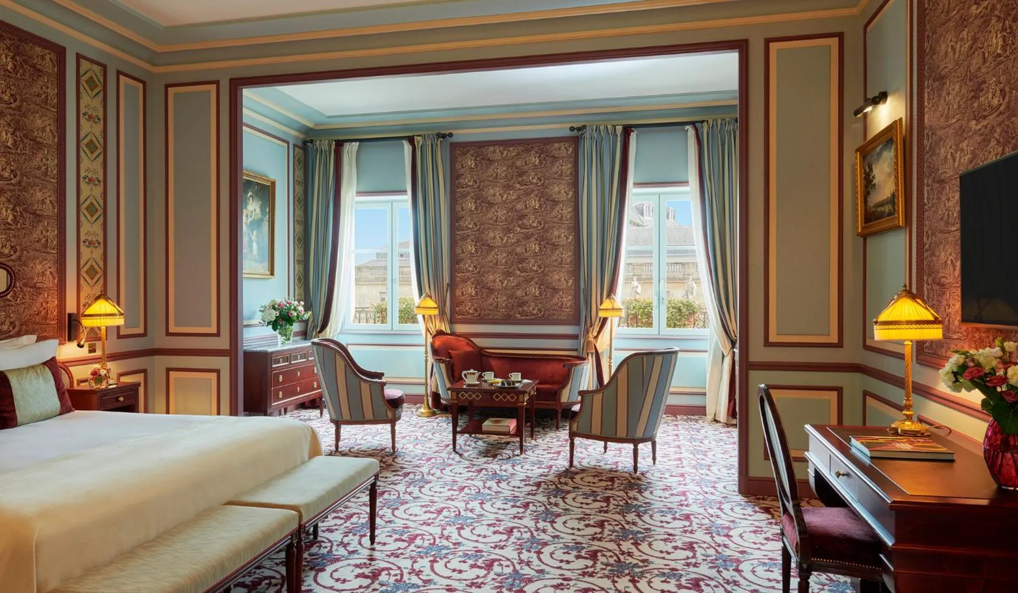 Photo of the whole room, Bed in InterContinental Bordeaux Le Grand Hotel by IHG