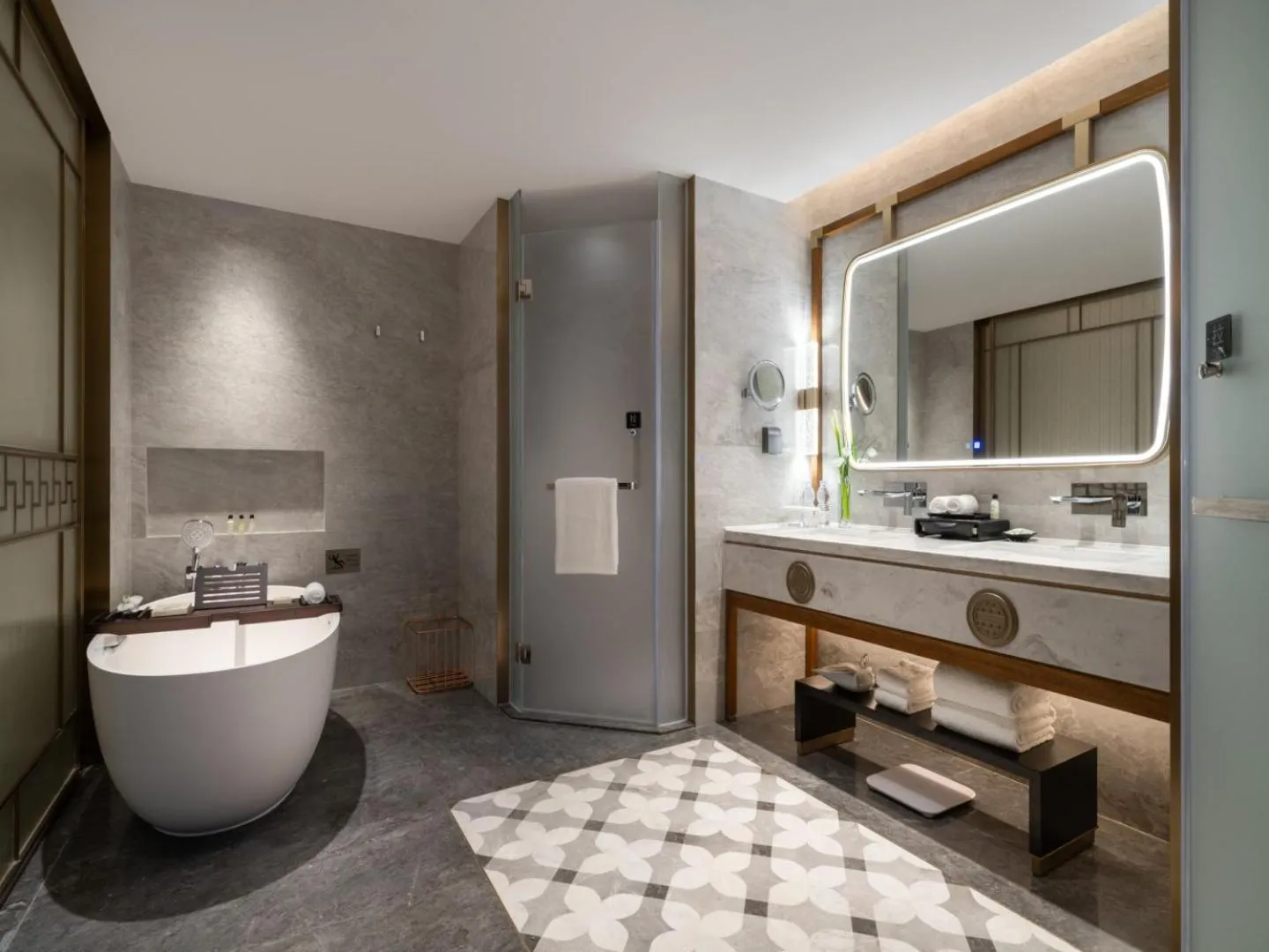 Guangzhou Dong Fang Hotel