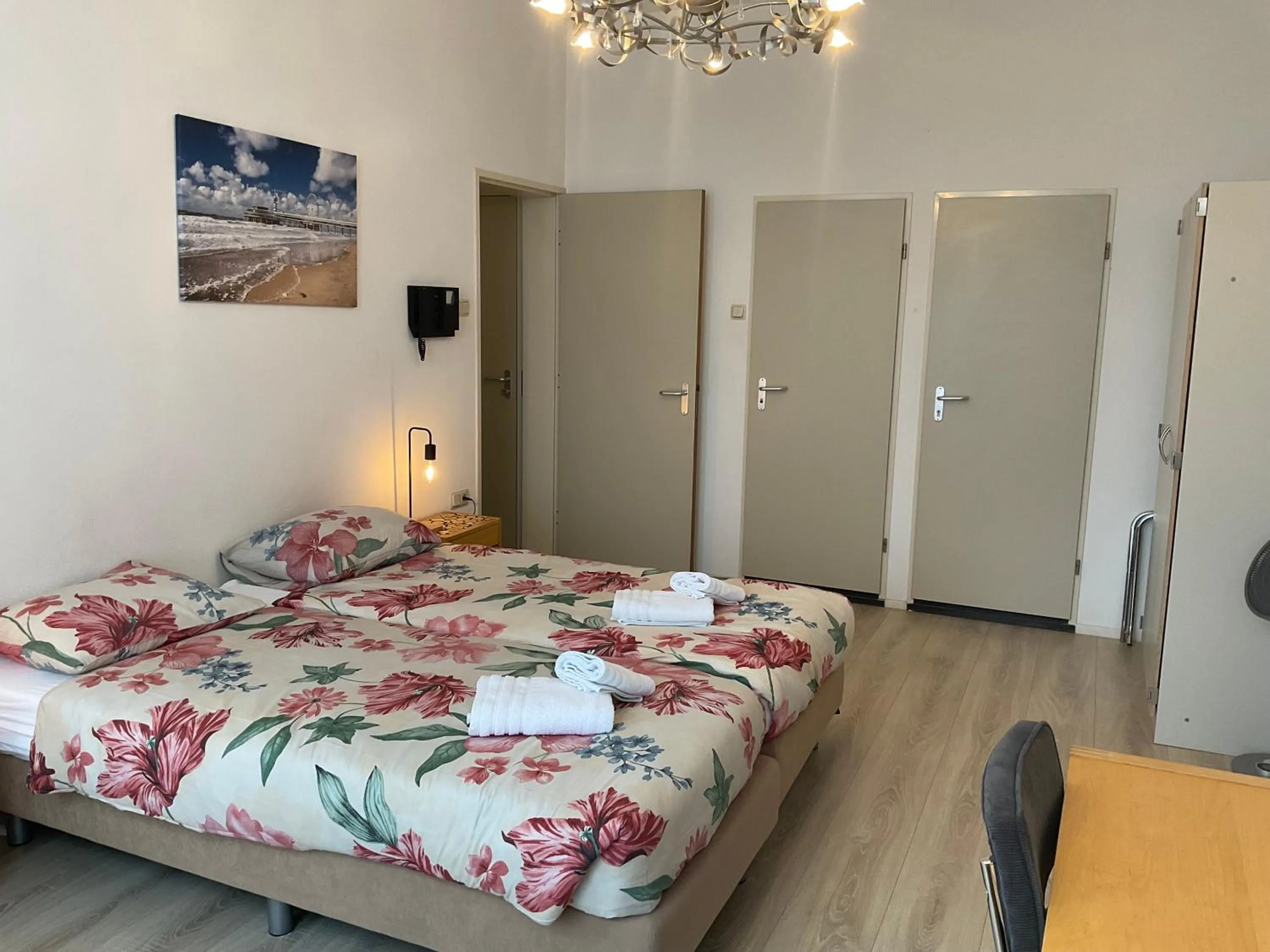 Bed in Plato by Hofstad Studio’s