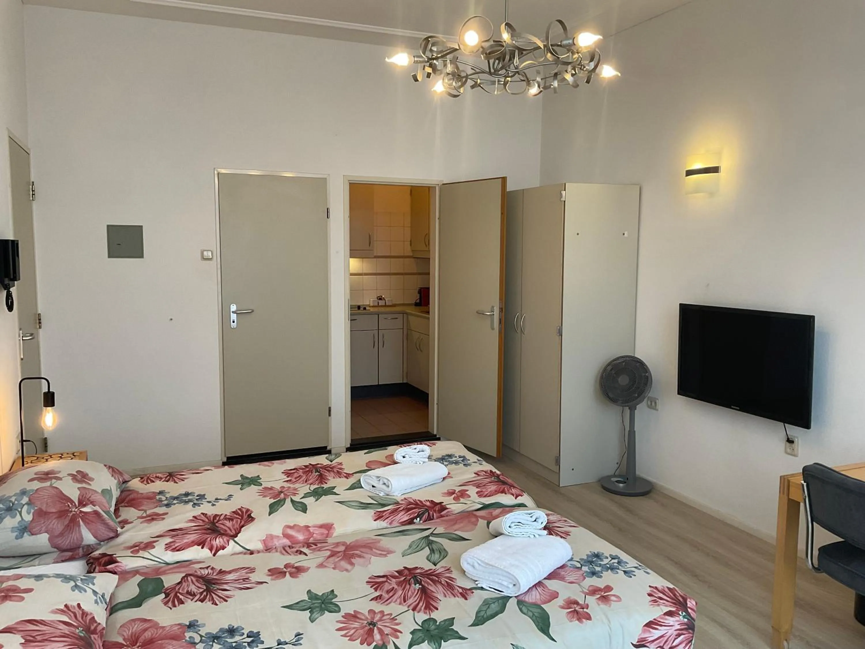 kitchen, Bed in Plato by Hofstad Studio’s