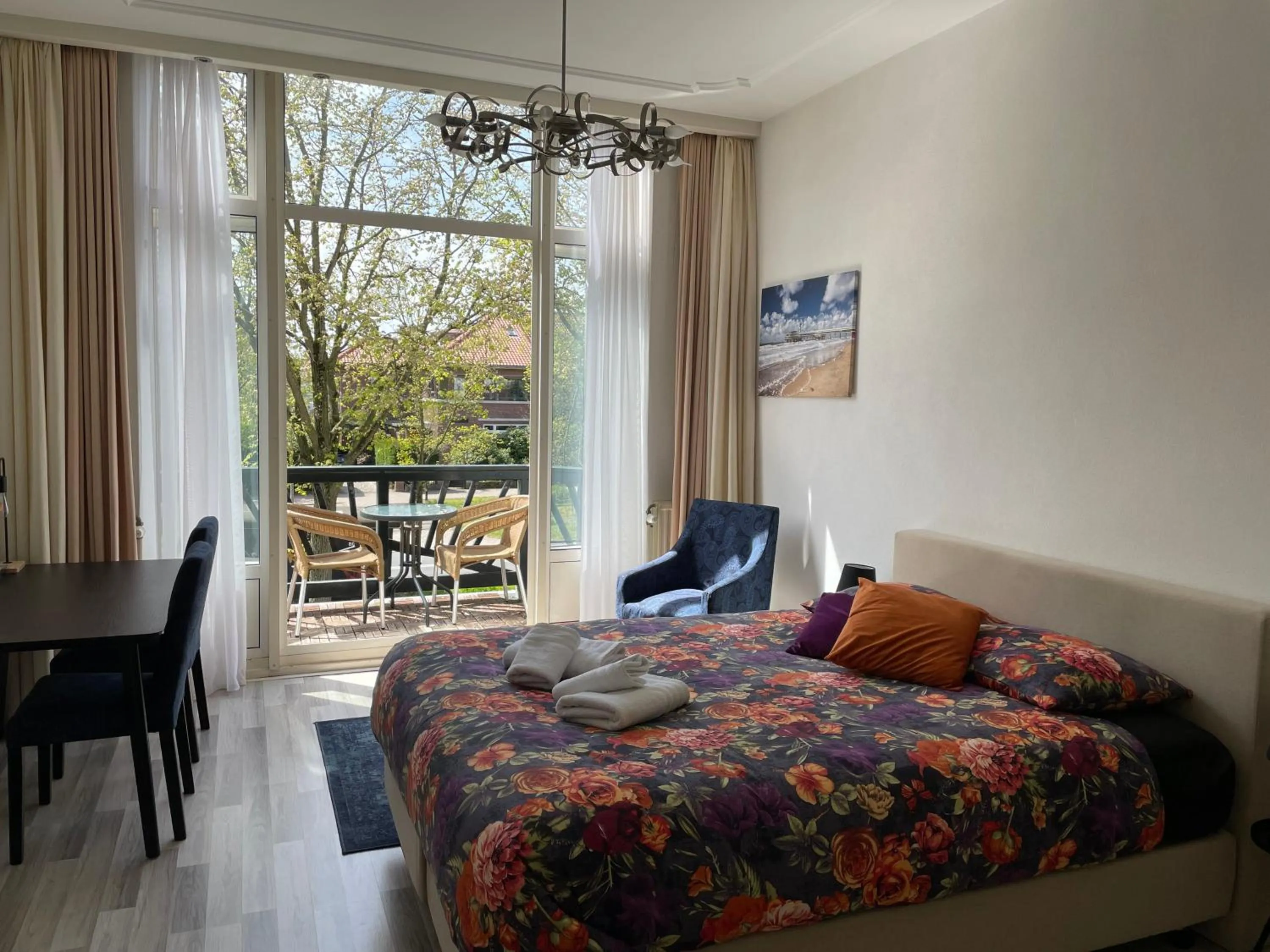 Bedroom, Bed in Plato by Hofstad Studio’s