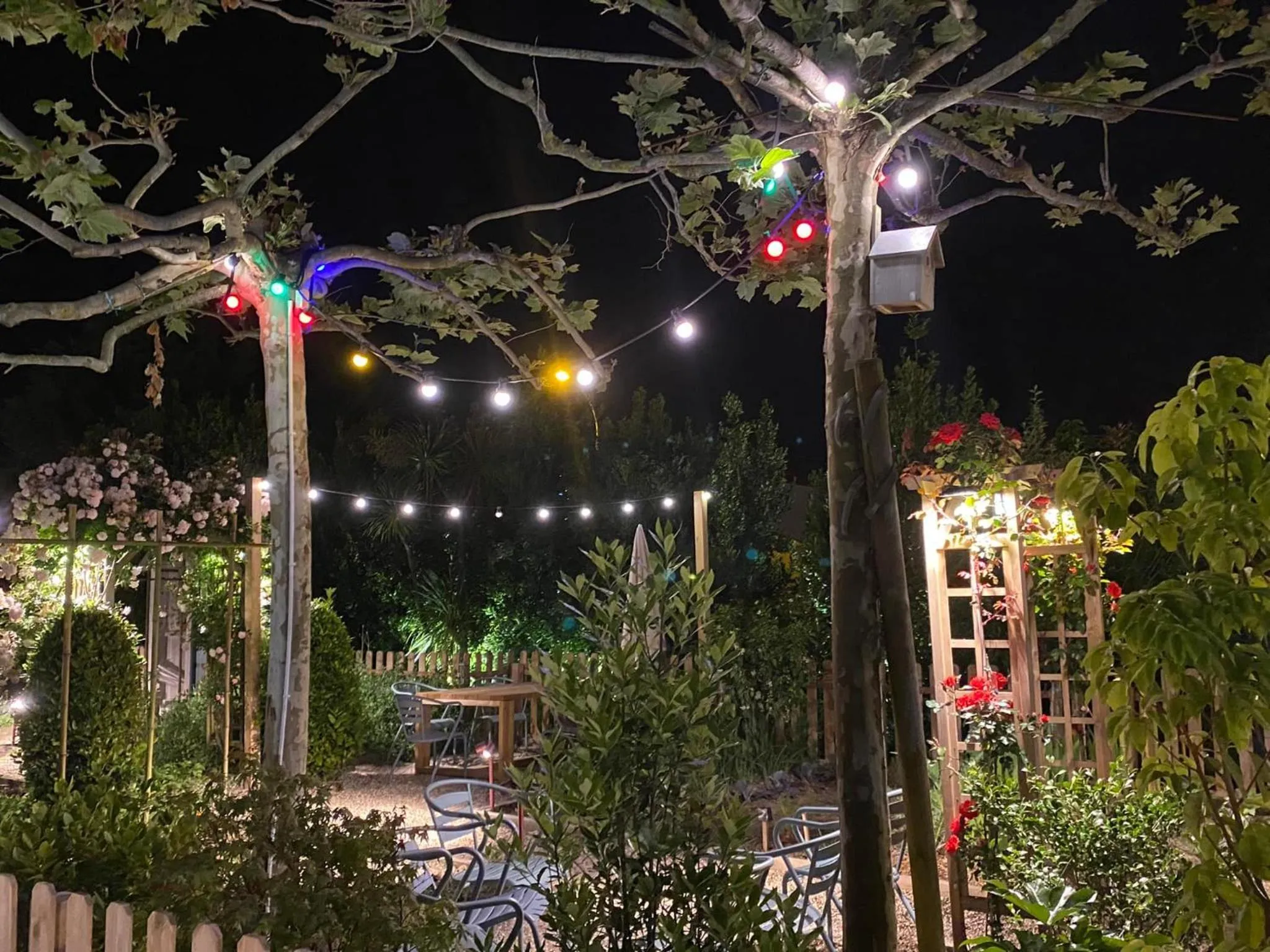 Patio in Hotel Donibane Saint-Jean-de-Luz