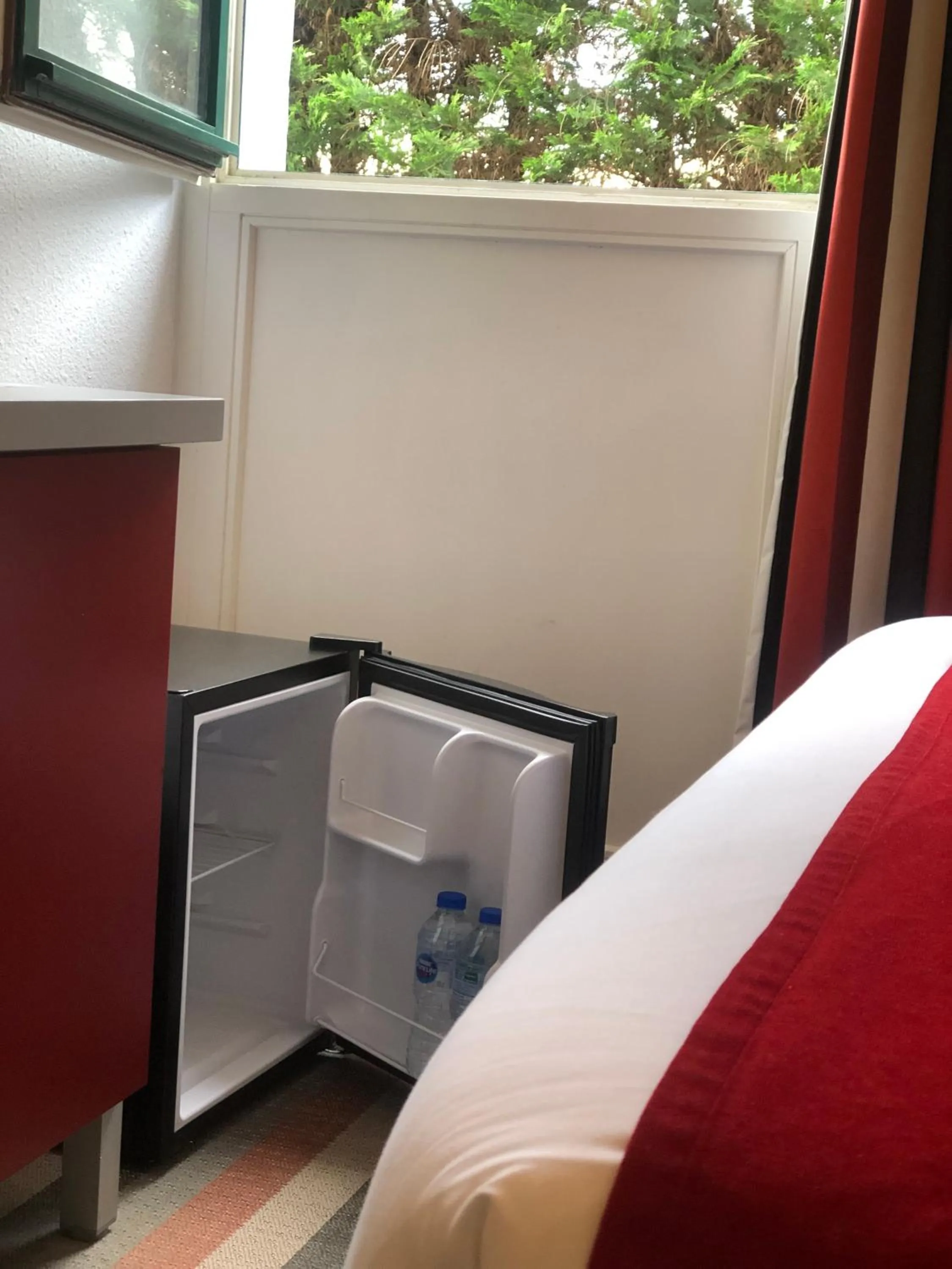 Bedroom, Bed in Hotel Donibane Saint-Jean-de-Luz