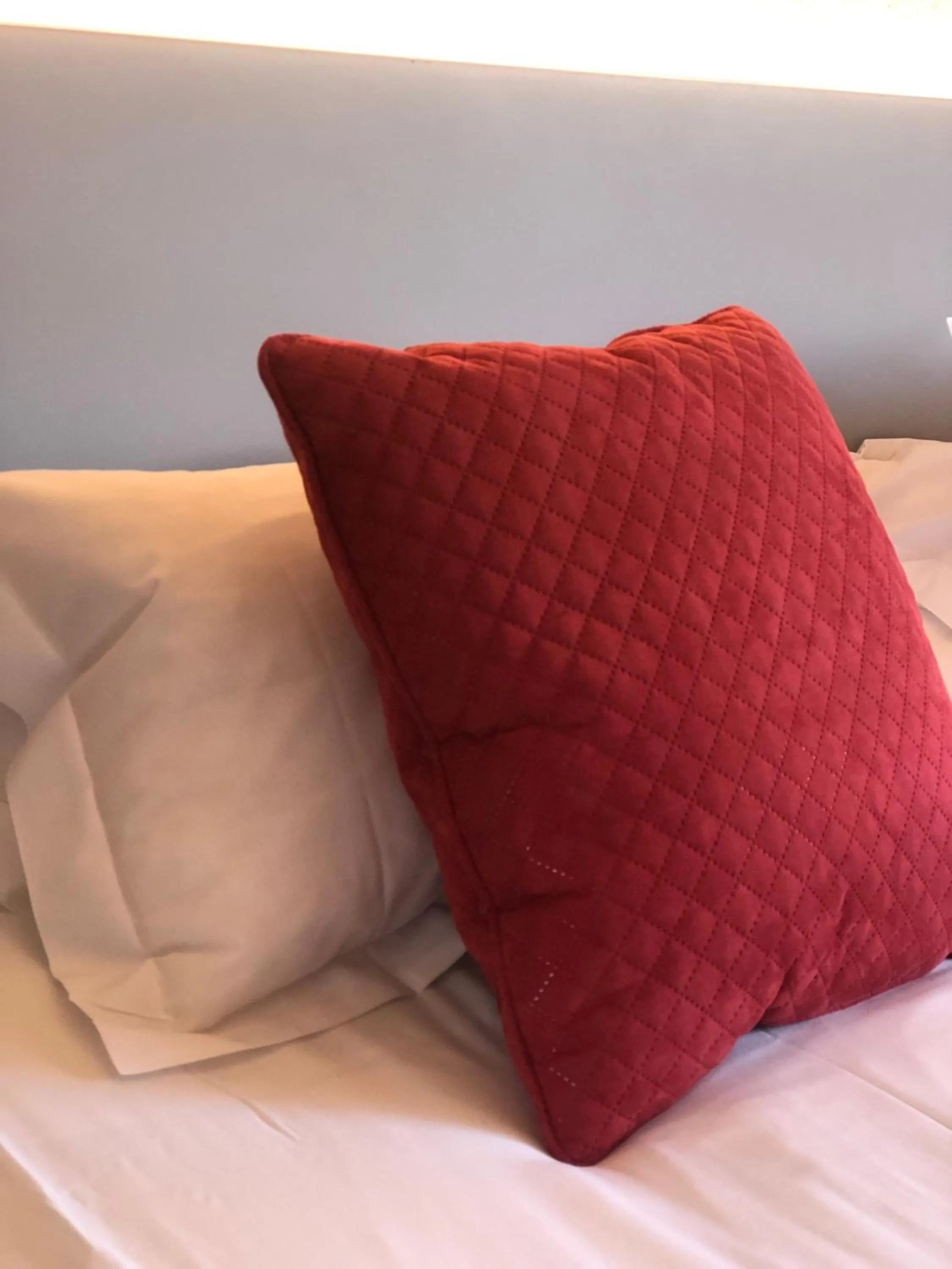 Bed in Hotel Donibane Saint-Jean-de-Luz