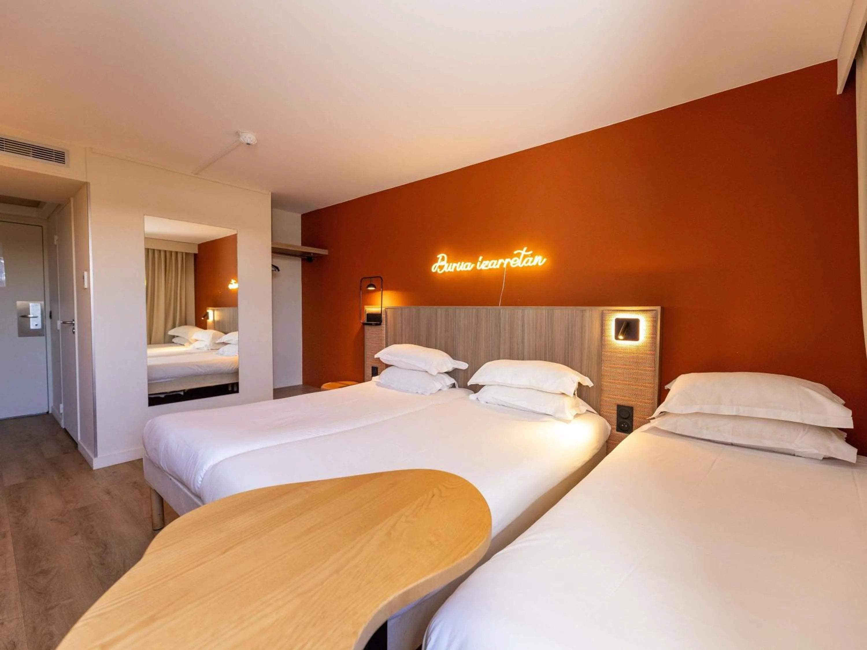 Bedroom, Bed in Hotel Donibane Saint-Jean-de-Luz