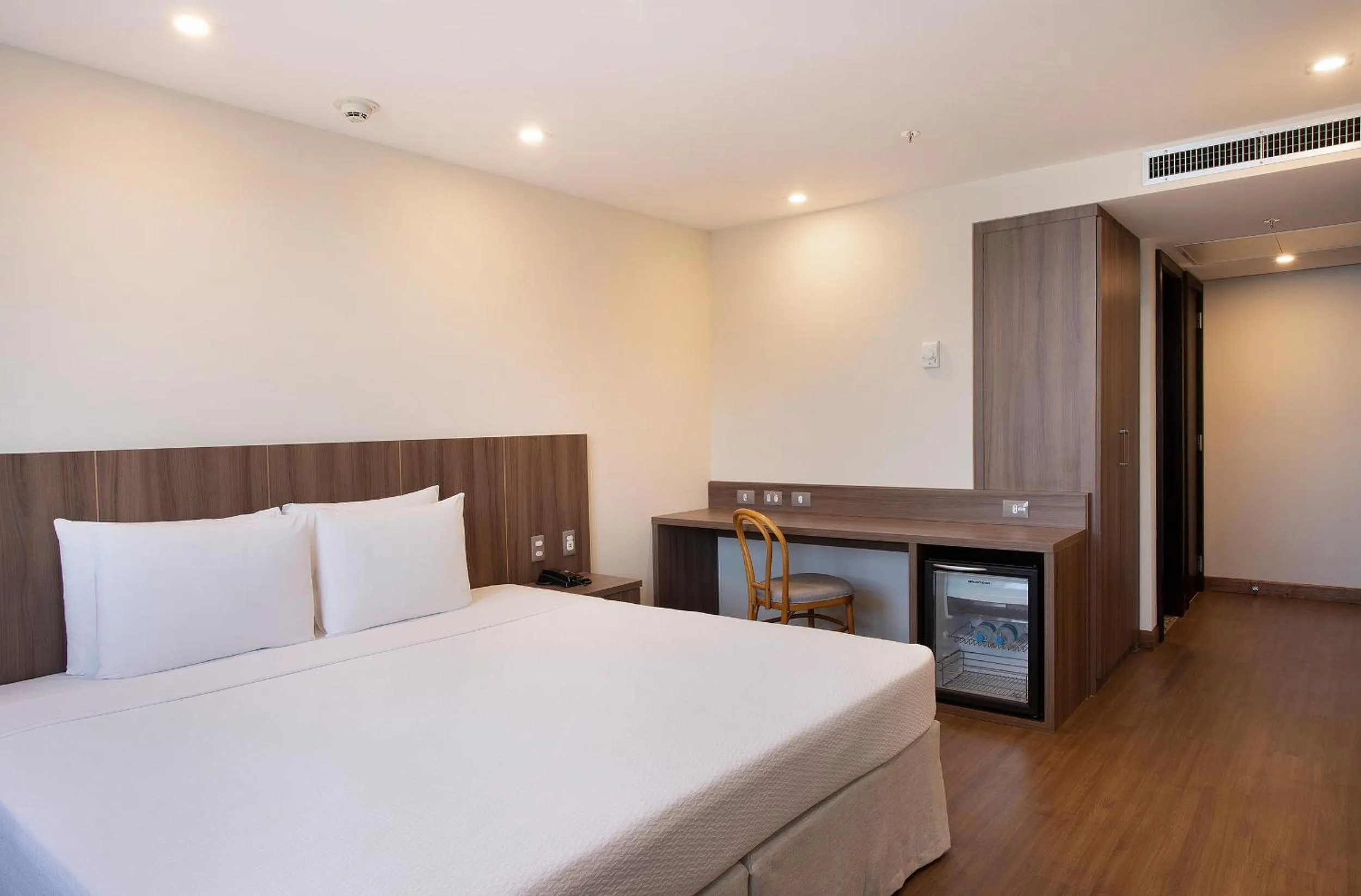 Bed in Windsor Tower Hotel