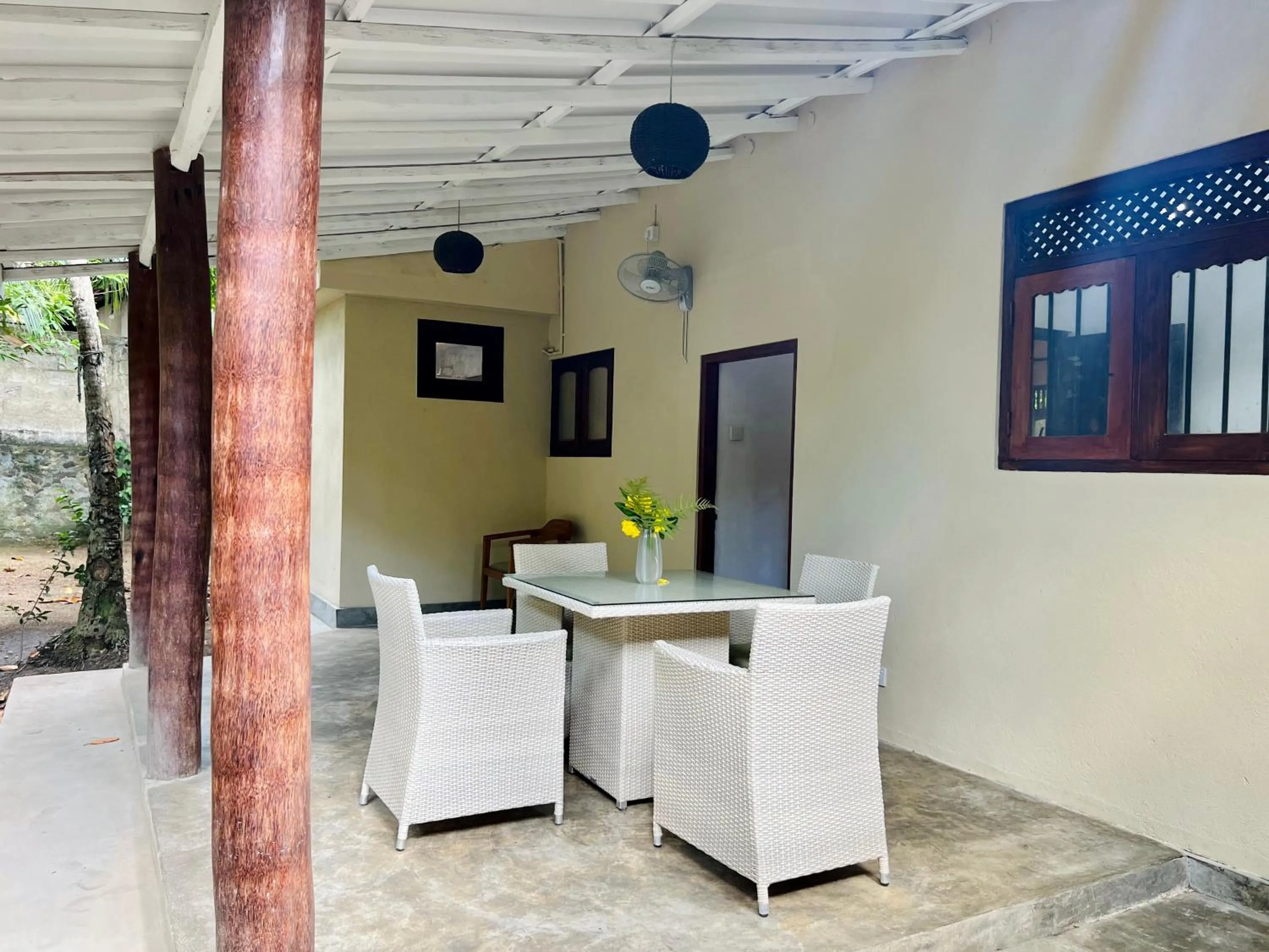 Seating area in Green Escape Unawatuna