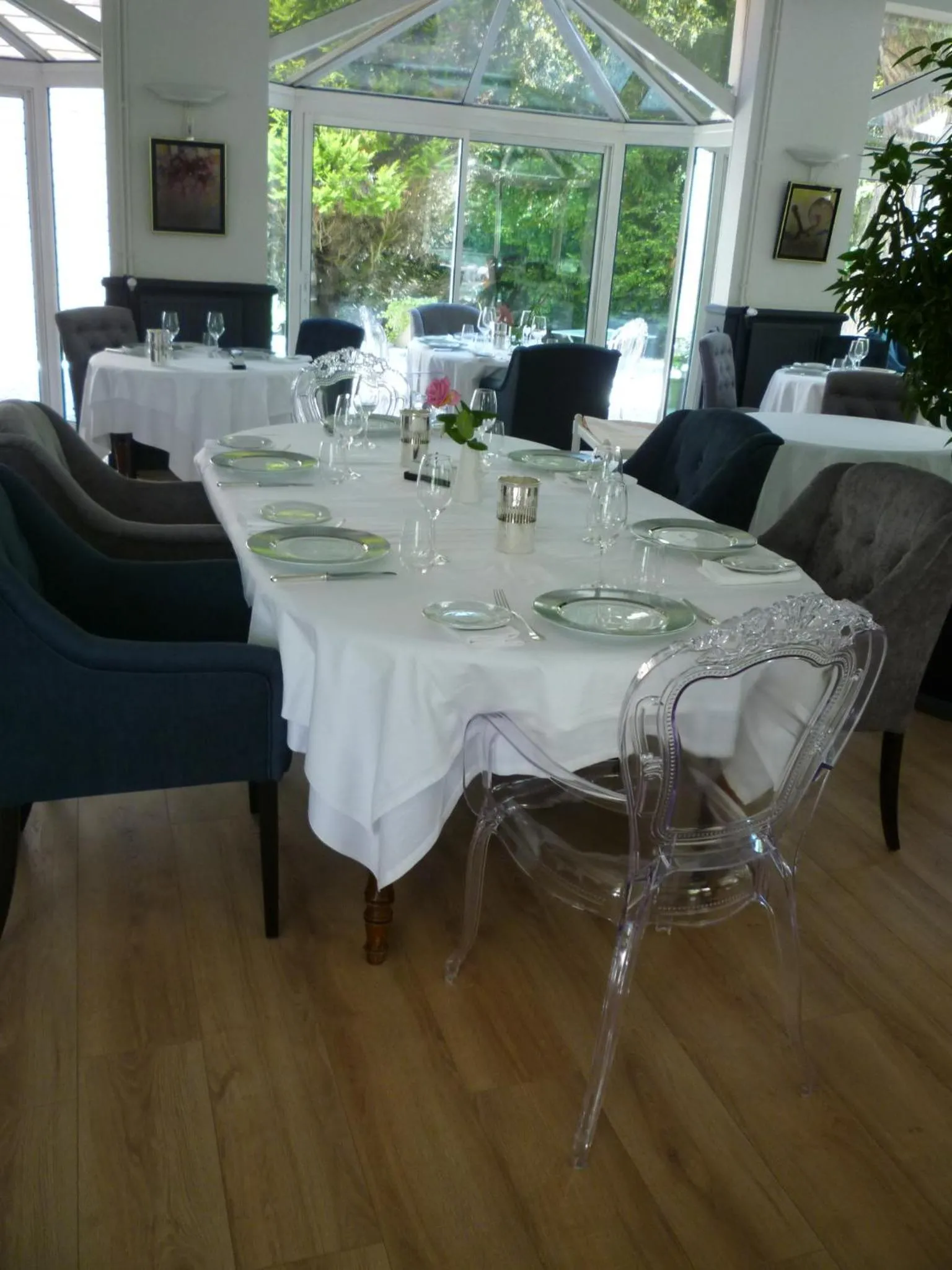 Restaurant/places to eat in Hotel Le Rivage