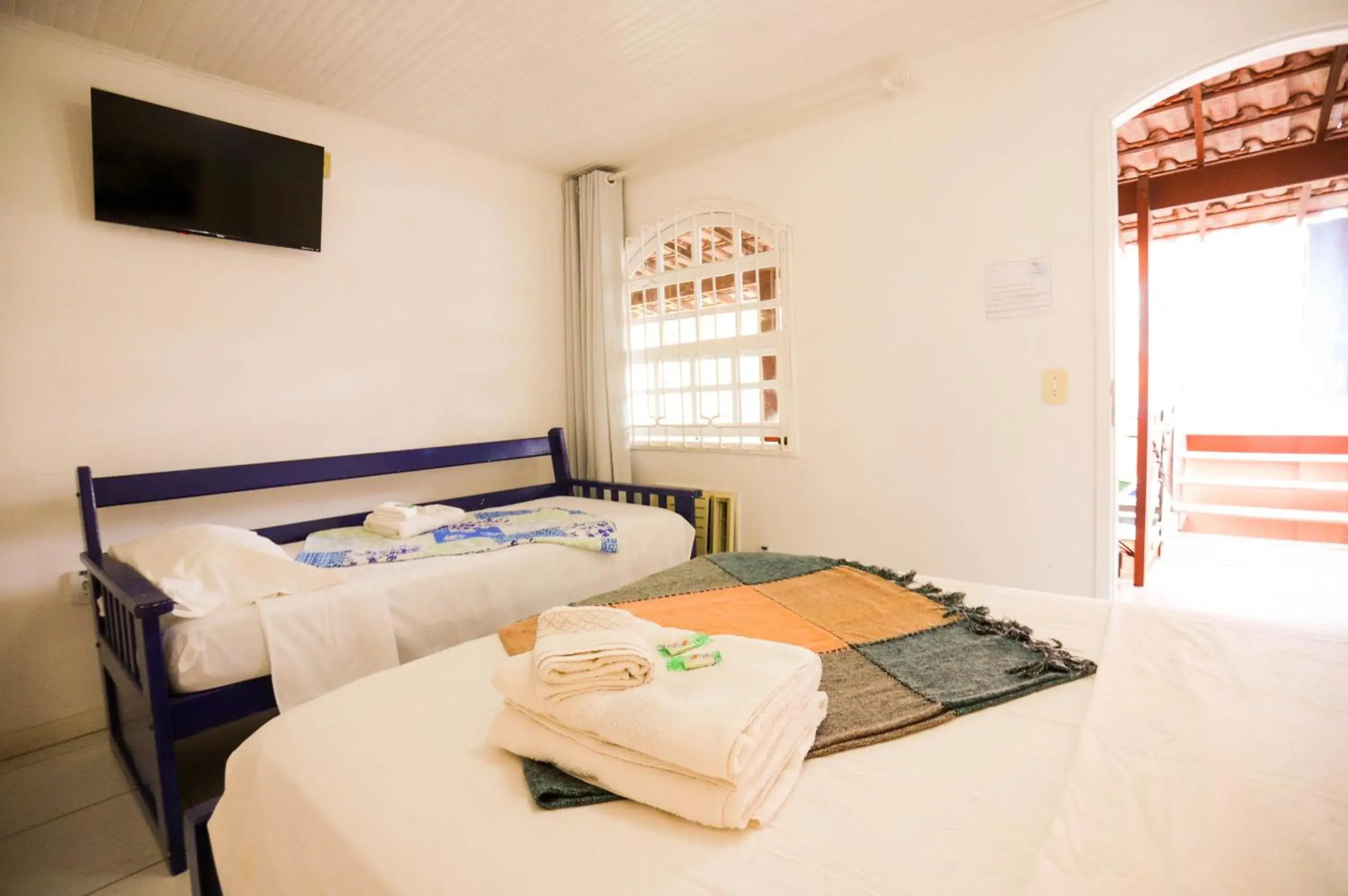 Comfort Triple Room in POUSADA AMENDOEIRA Comfort Triple Room in POUSADA AMENDOEIRA